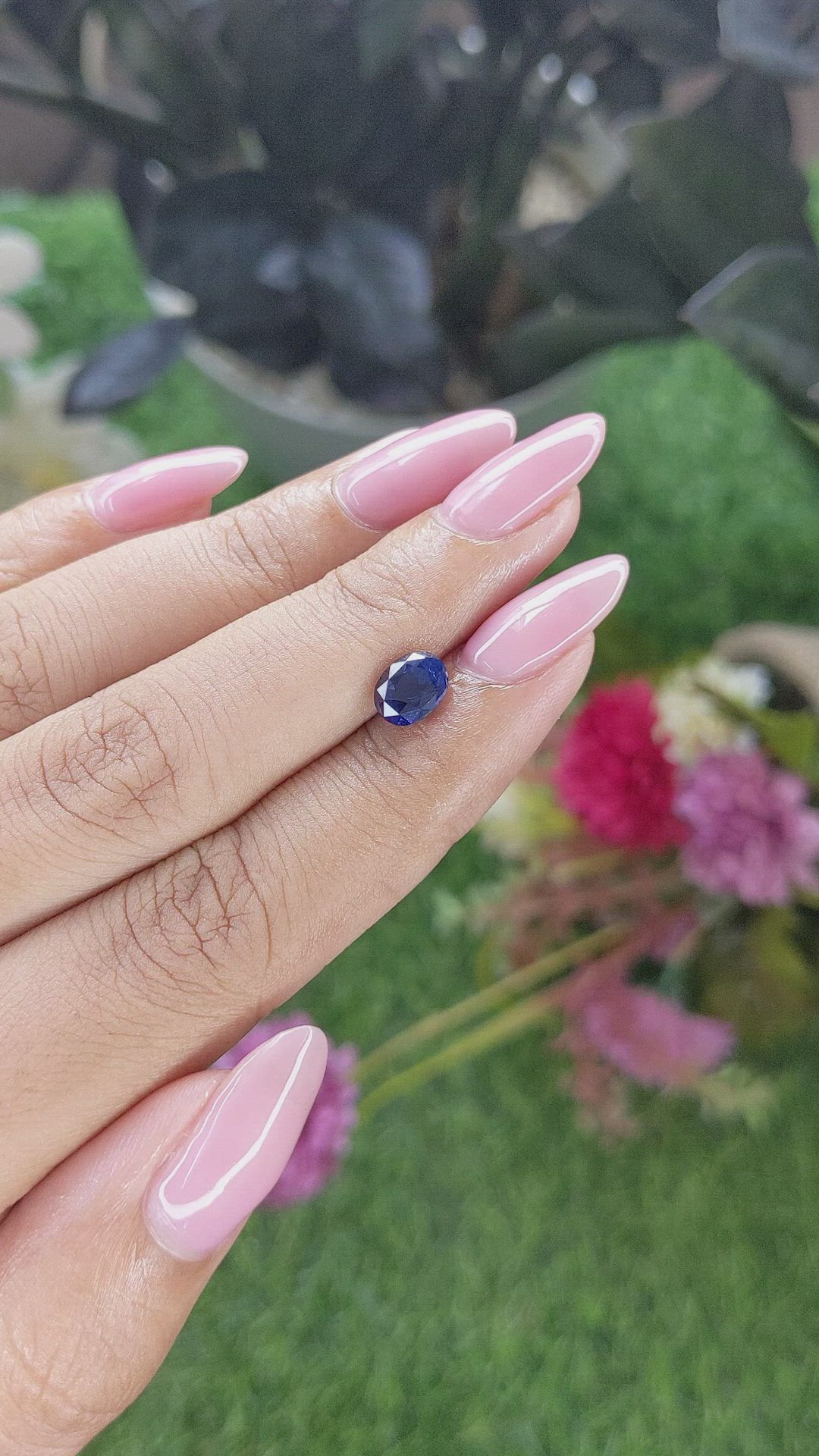 1.42 Ct. Blue Sapphire from Ceylon (Sri Lanka) Size Video