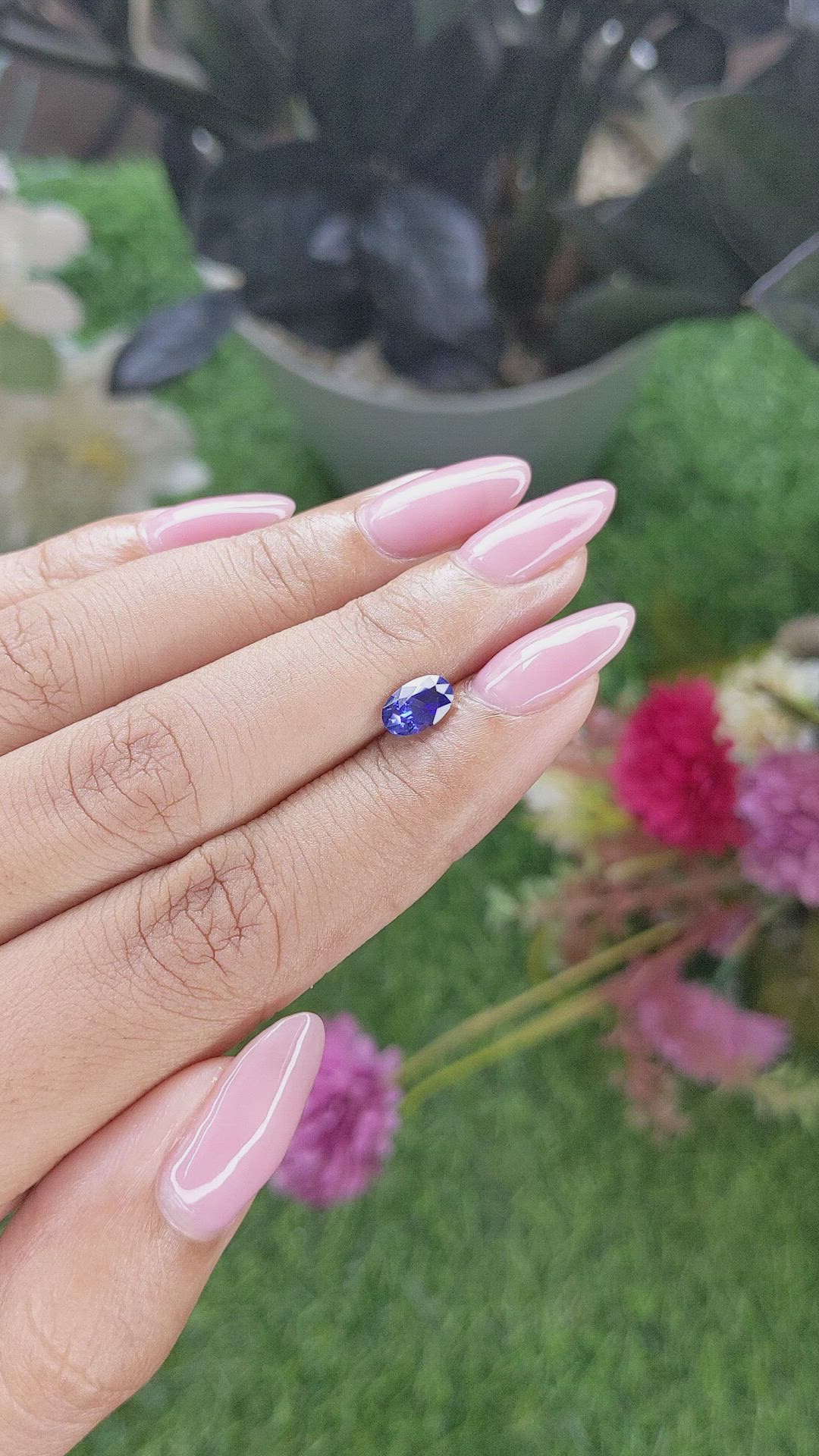 0.93 Ct. Blue Sapphire from Ceylon (Sri Lanka) Size Video