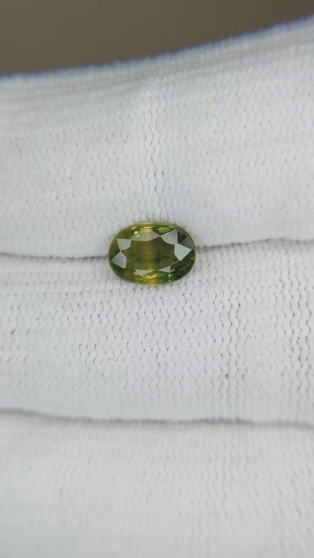 1.51 Ct. Greenish Yellow Sapphire from Thailand Size Video