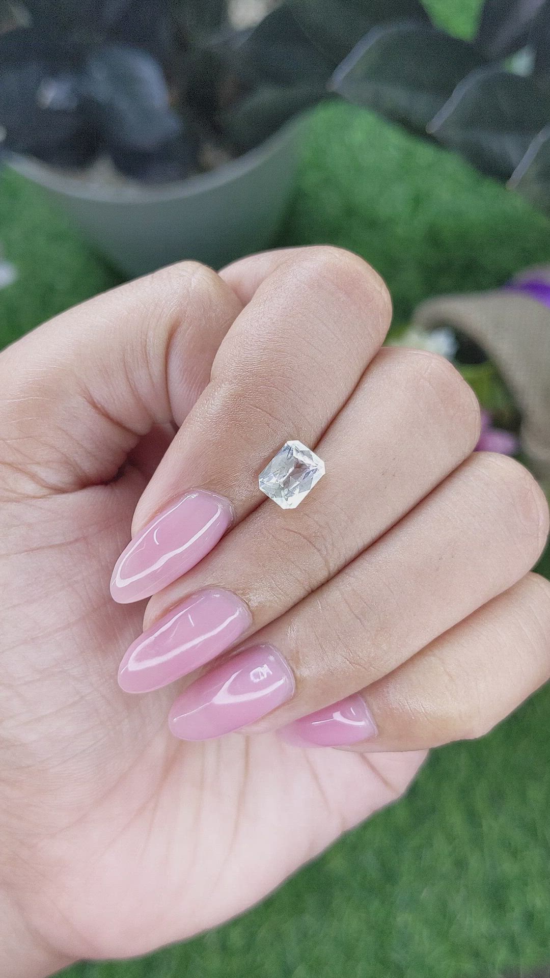1.50 Ct. White Sapphire from Ceylon (Sri Lanka) Size Video