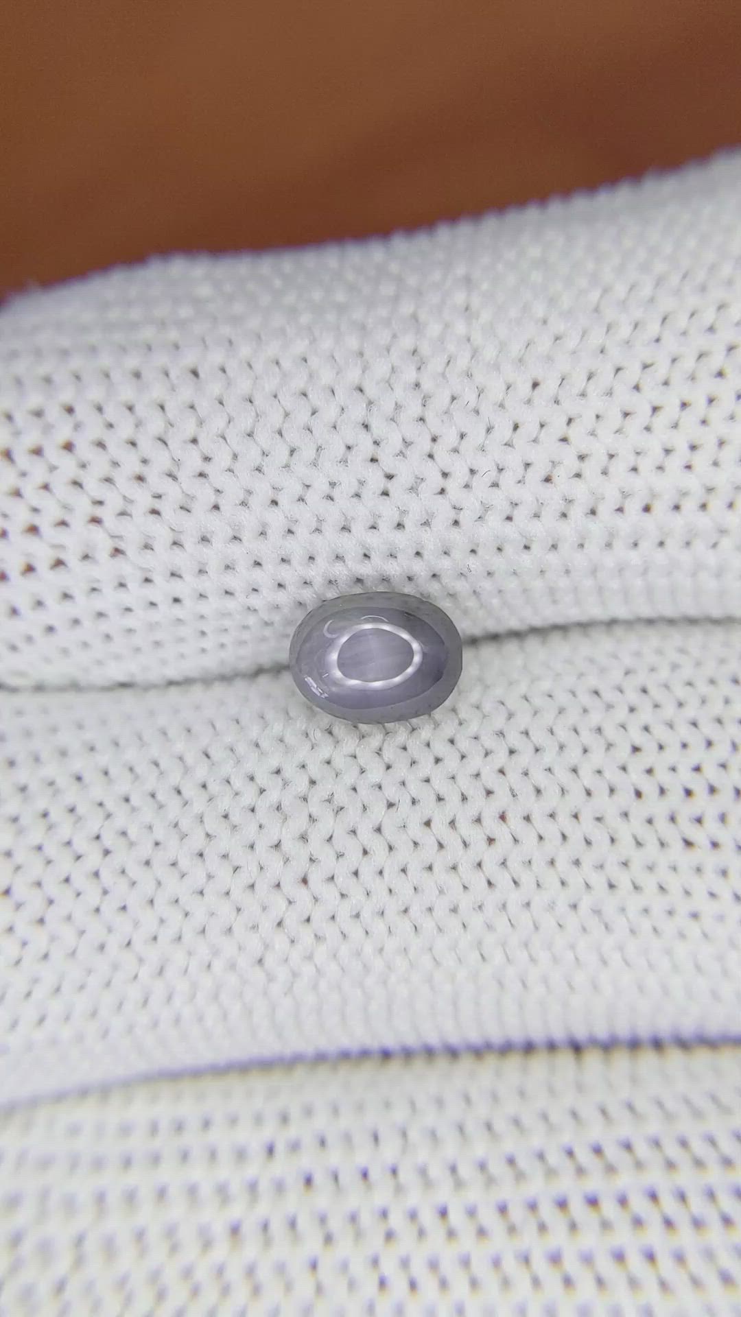 1.40 Ct. Grey Star Sapphire from Ceylon (Sri Lanka) Size Video