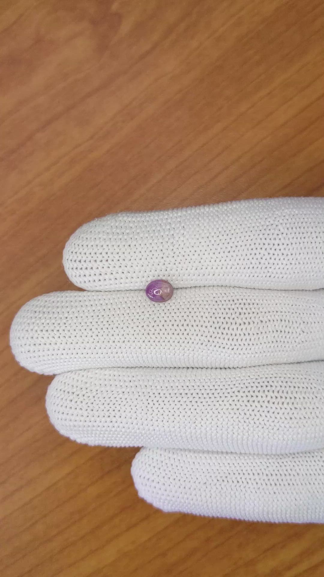 0.73 Ct. Pinkish Purple Star Sapphire from Ceylon (Sri Lanka) Size Video