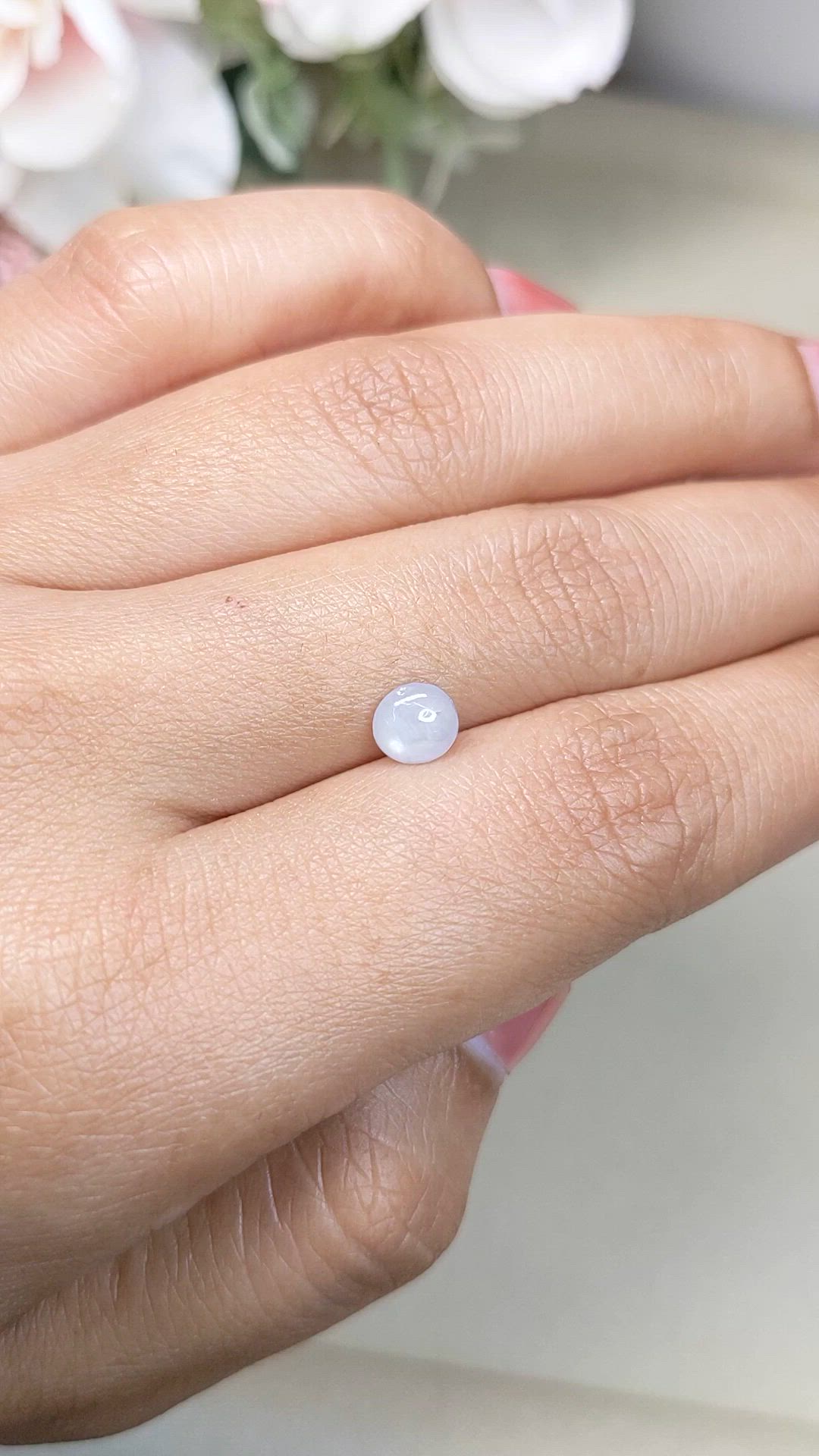0.94 Ct. Bluish Grey Star Sapphire from Ceylon (Sri Lanka) Size Video