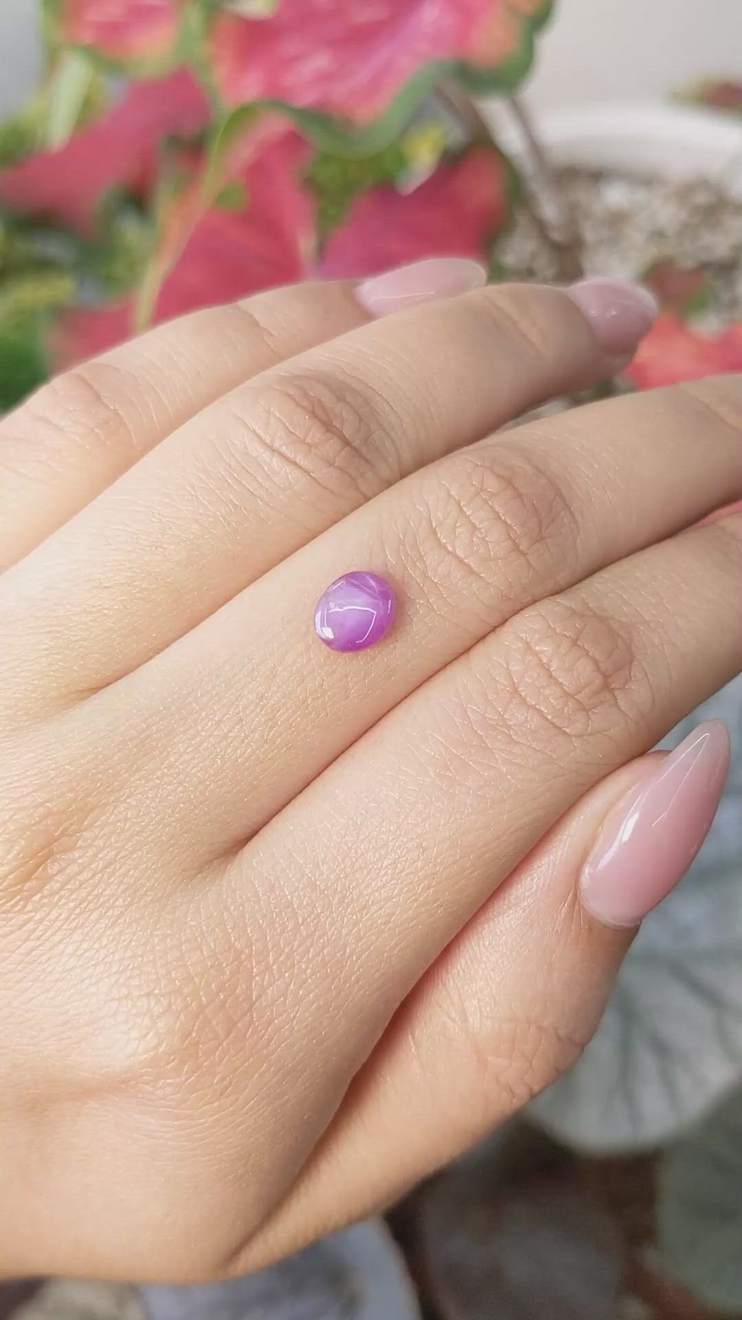 1.14 Ct. Pinkish Purple Star Sapphire from Ceylon (Sri Lanka) Size Video