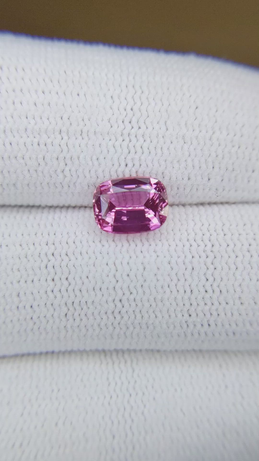 2.05 Ct. Pink Sapphire from Ceylon (Sri Lanka) Size Video