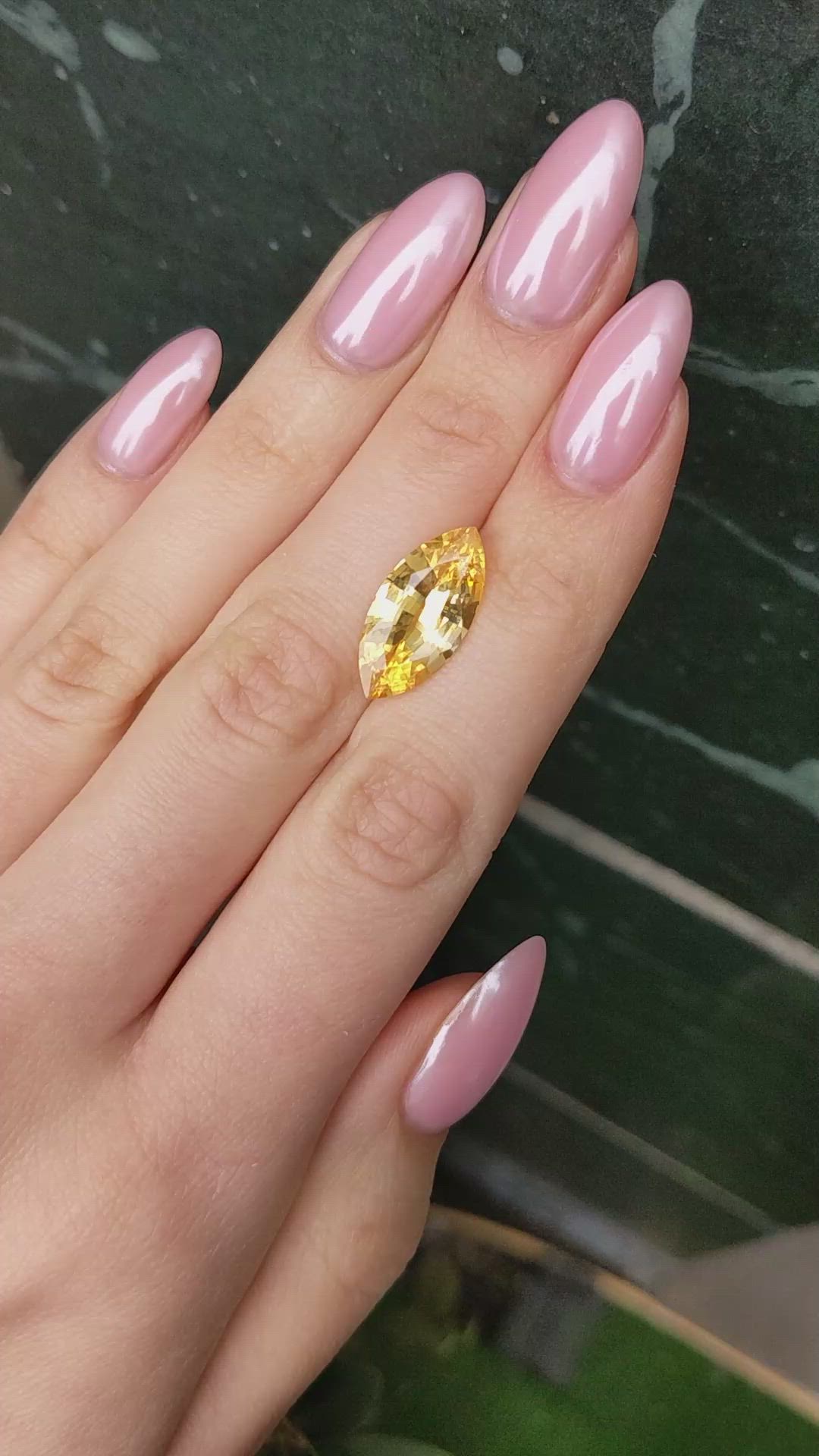 7.18 Ct. Yellow Sapphire from Ceylon (Sri Lanka) Size Video