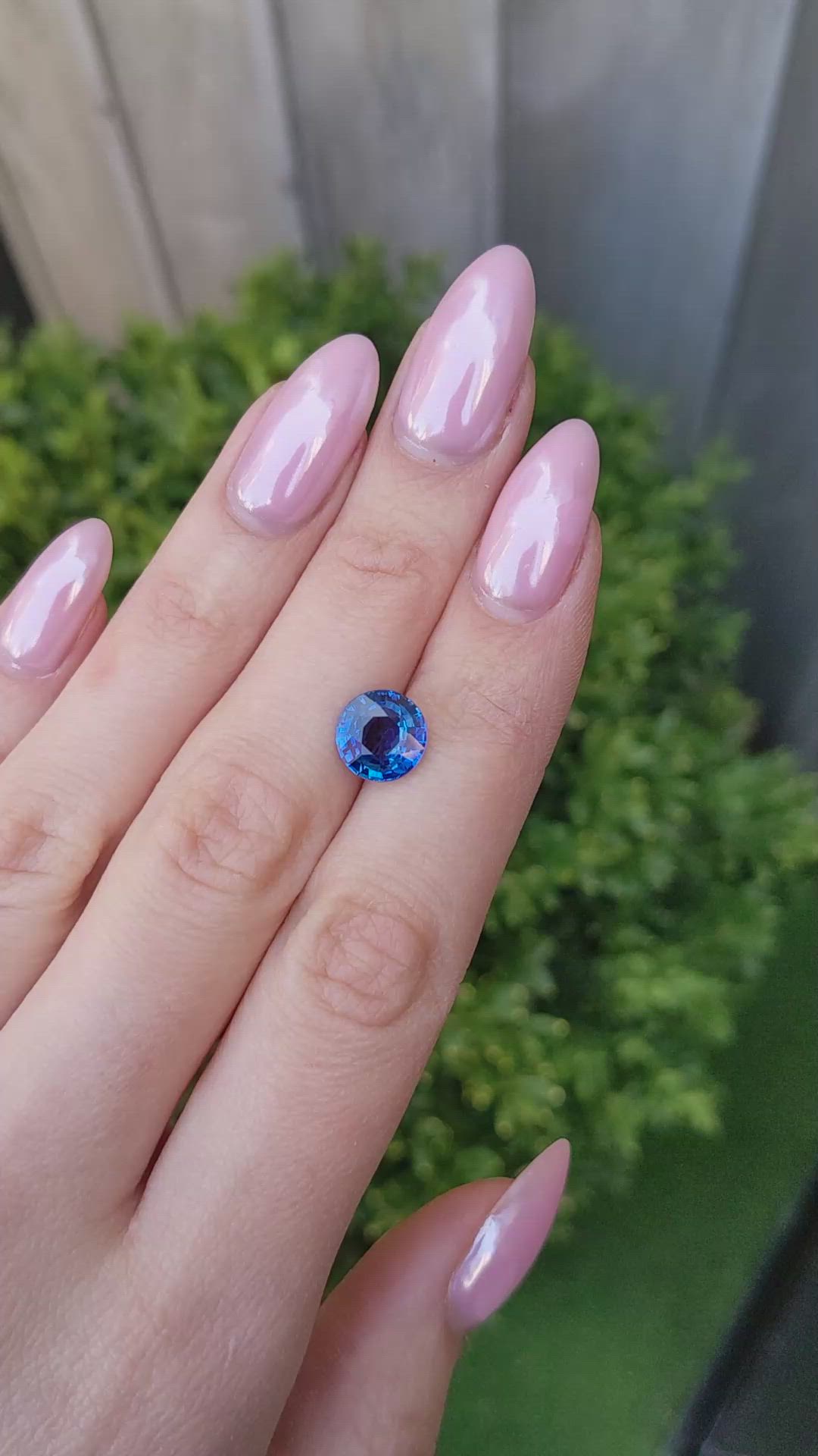 3.25 Ct. Blue Sapphire from Ceylon (Sri Lanka) Size Video