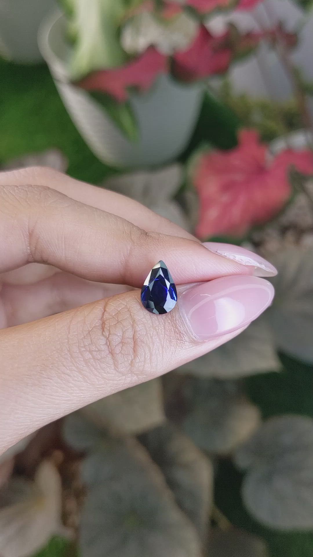 2.67 Ct. Blue Sapphire from Ceylon (Sri Lanka) Size Video