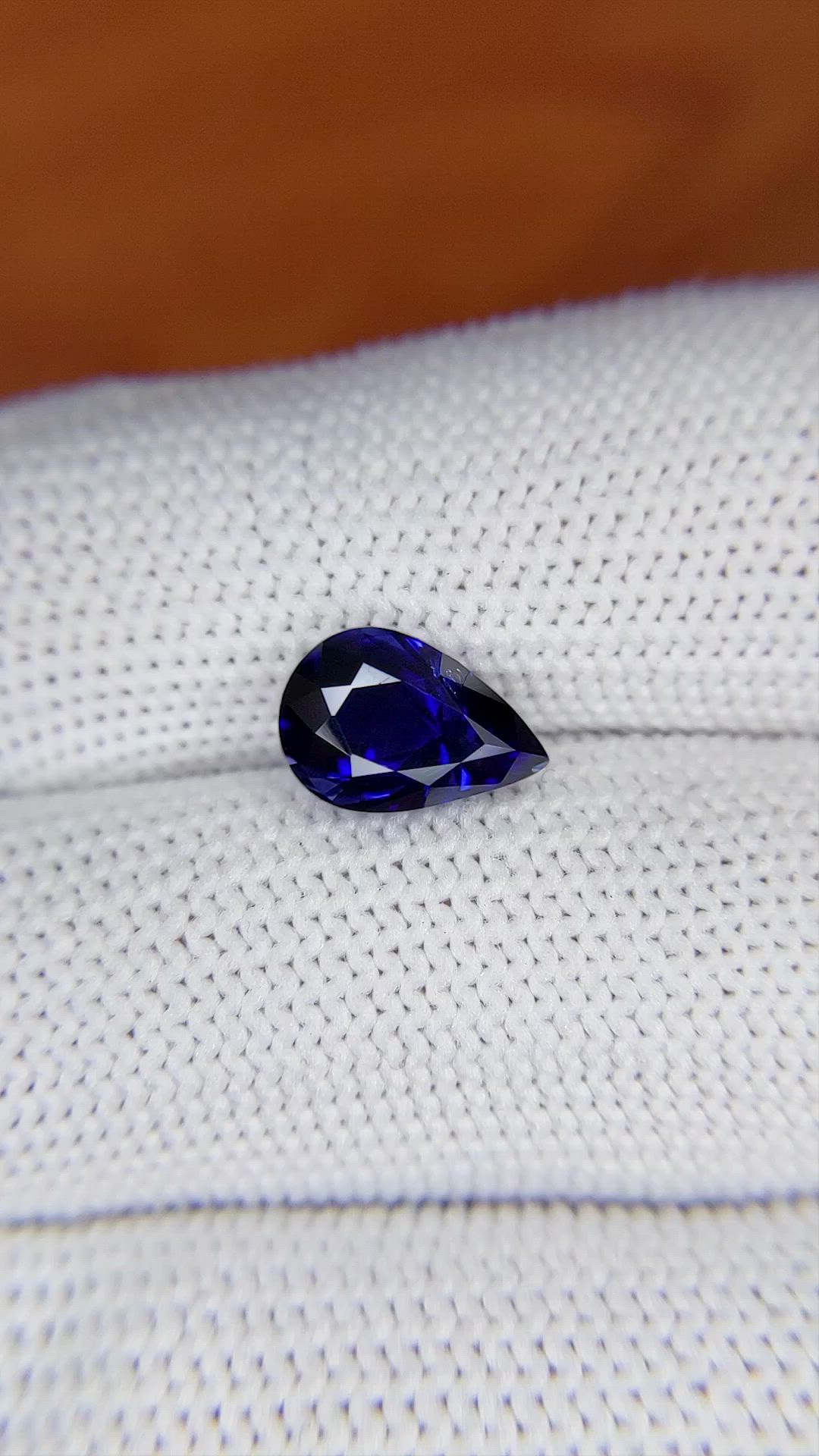 2.67 Ct. Blue Sapphire from Ceylon (Sri Lanka) Size Video