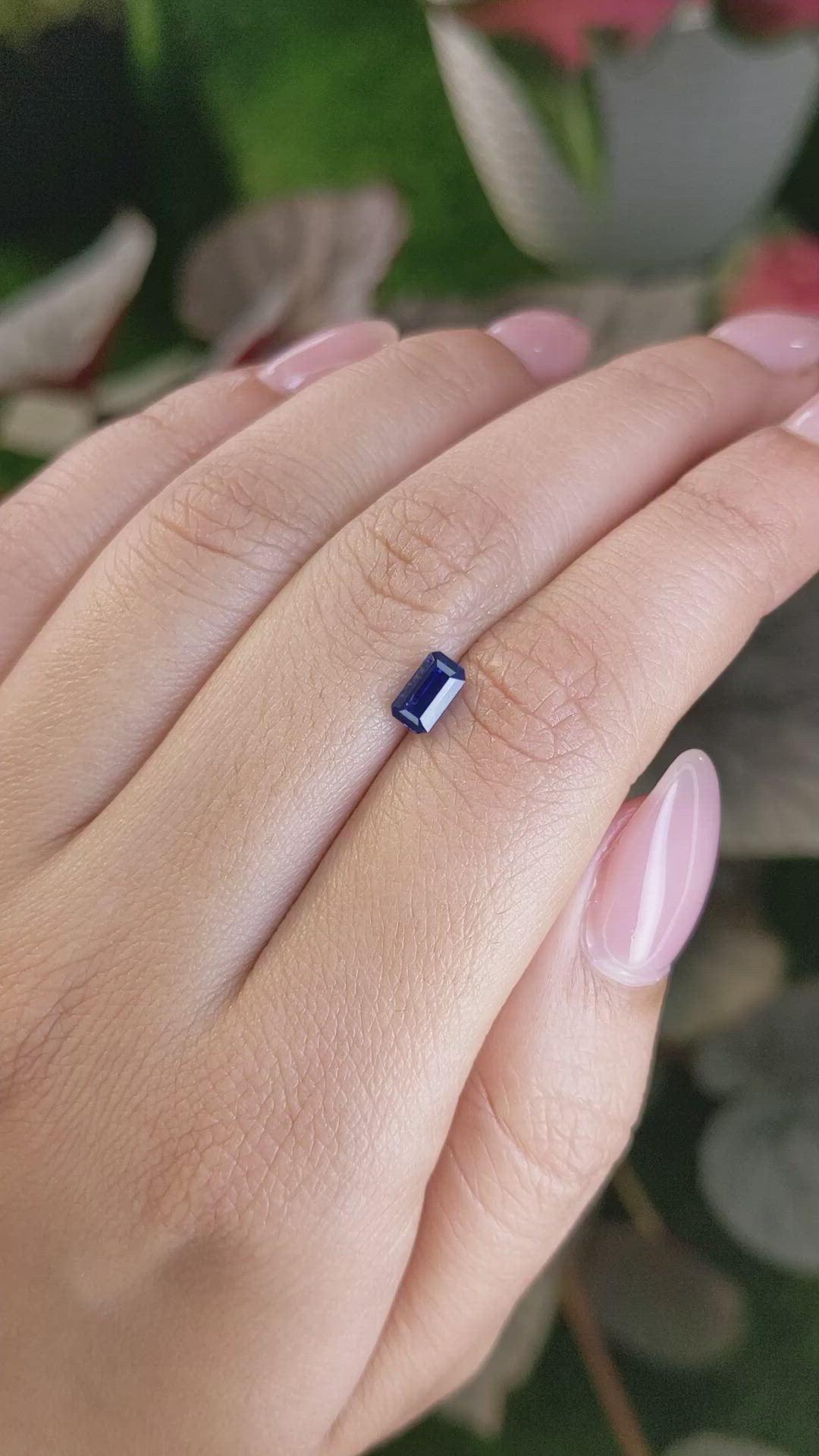 0.94 Ct. Blue Sapphire from Ceylon (Sri Lanka) Size Video