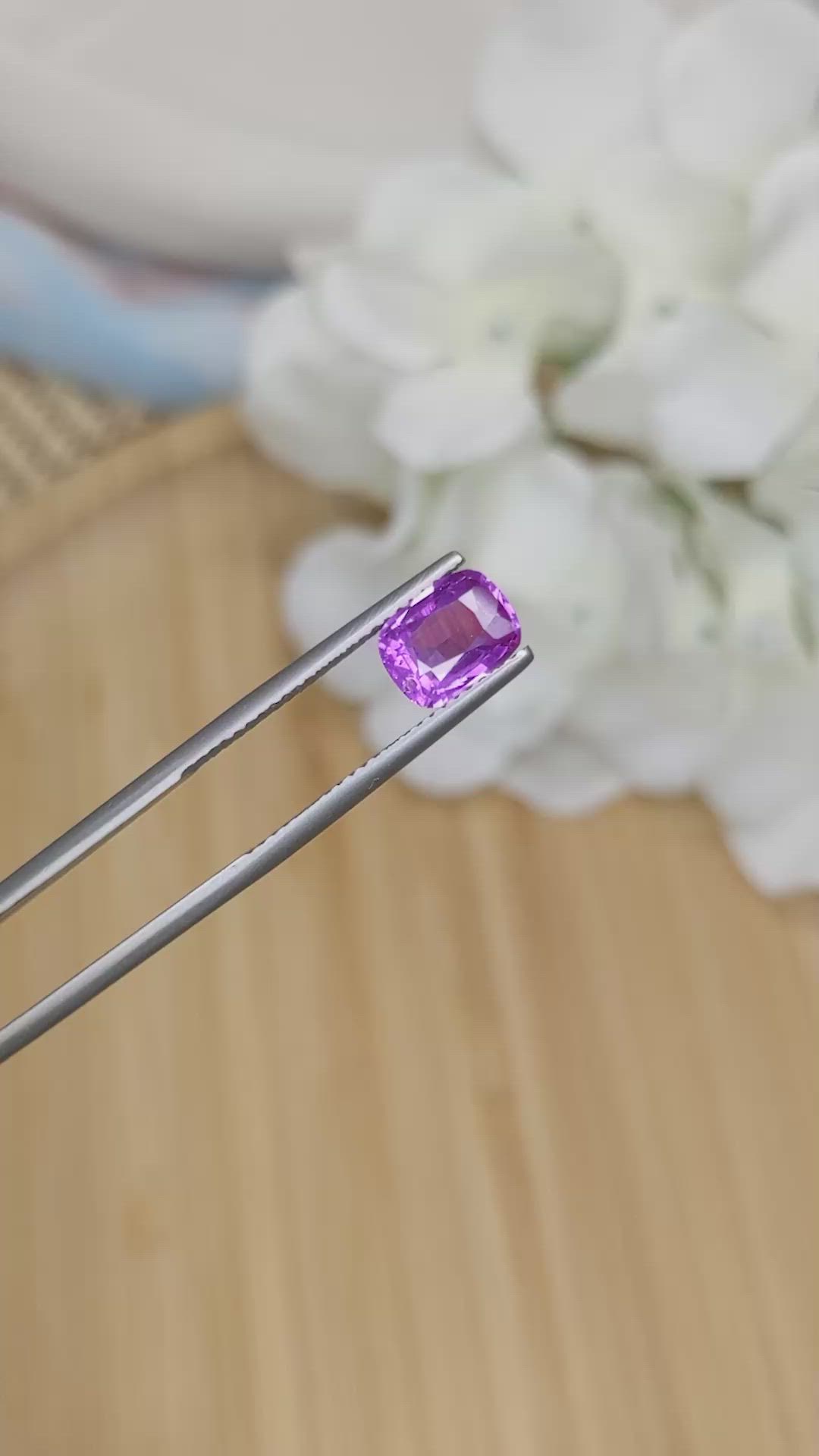 1.70 Ct. Pinkish Purple Sapphire from Ceylon (Sri Lanka) Size Video