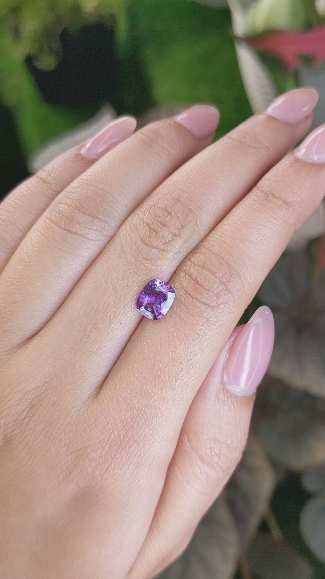 1.77 Ct. Pinkish Purple Sapphire from Ceylon (Sri Lanka) Size Video