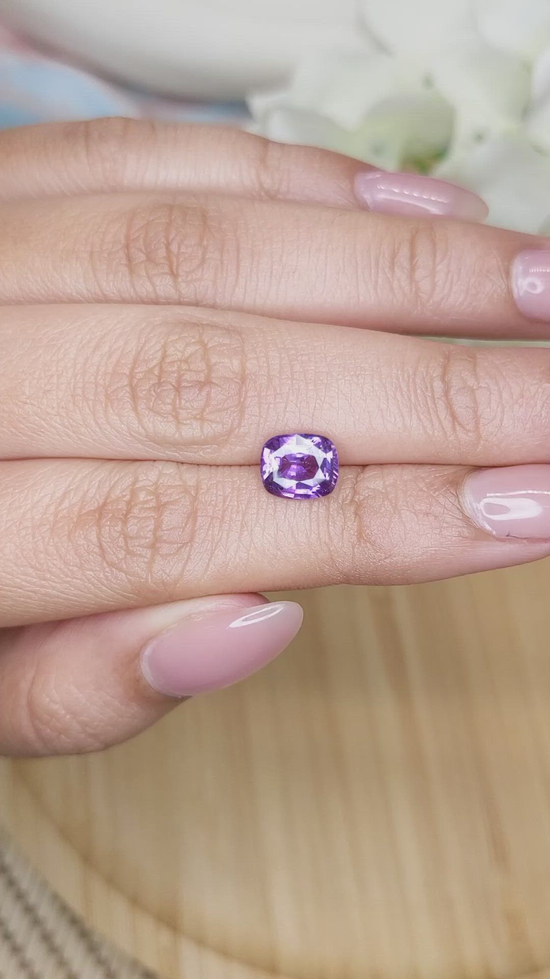1.77 Ct. Pinkish Purple Sapphire from Ceylon (Sri Lanka) Size Video