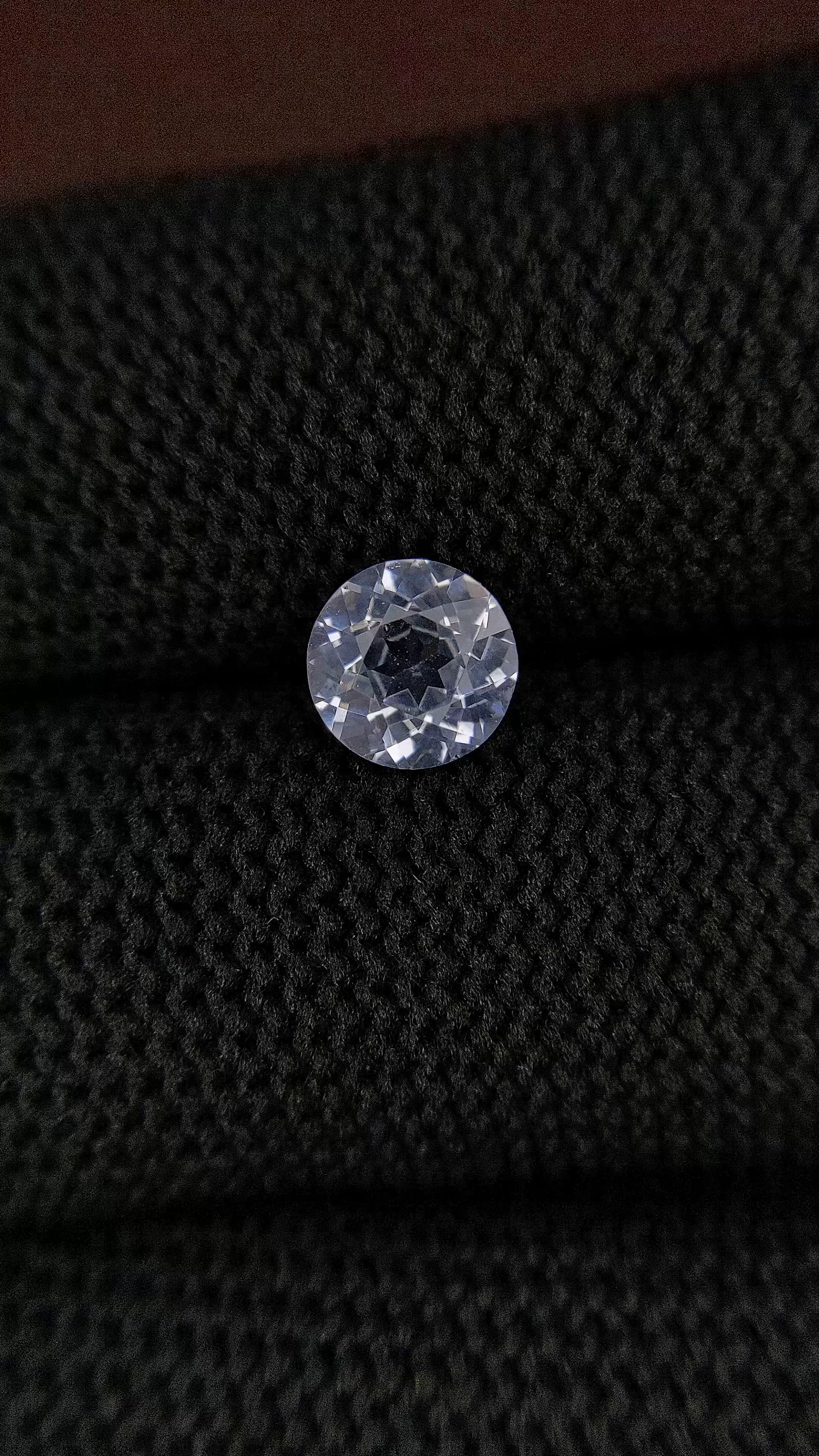 1.32 Ct. White Sapphire from Ceylon (Sri Lanka) Size Video