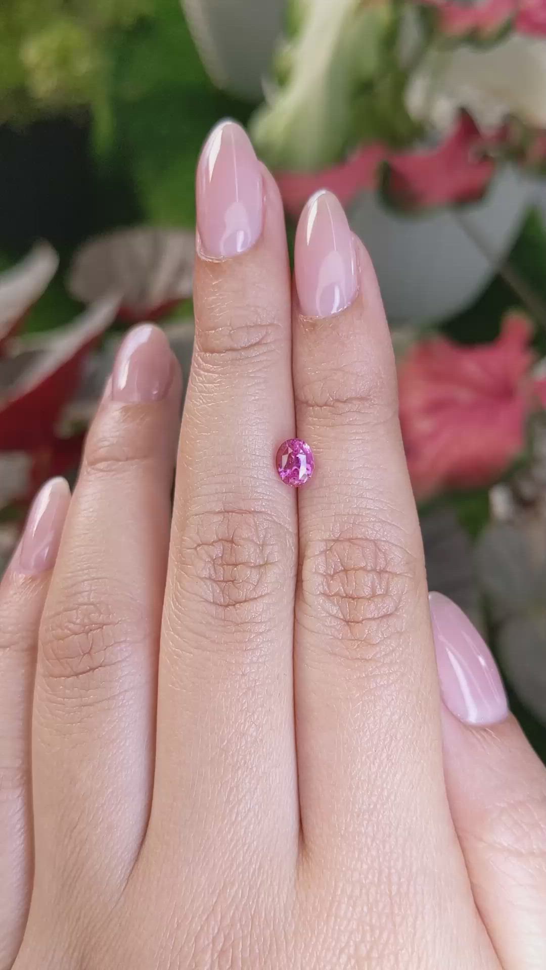 0.99 Ct. Purplish Pink Sapphire from Ceylon (Sri Lanka) Size Video