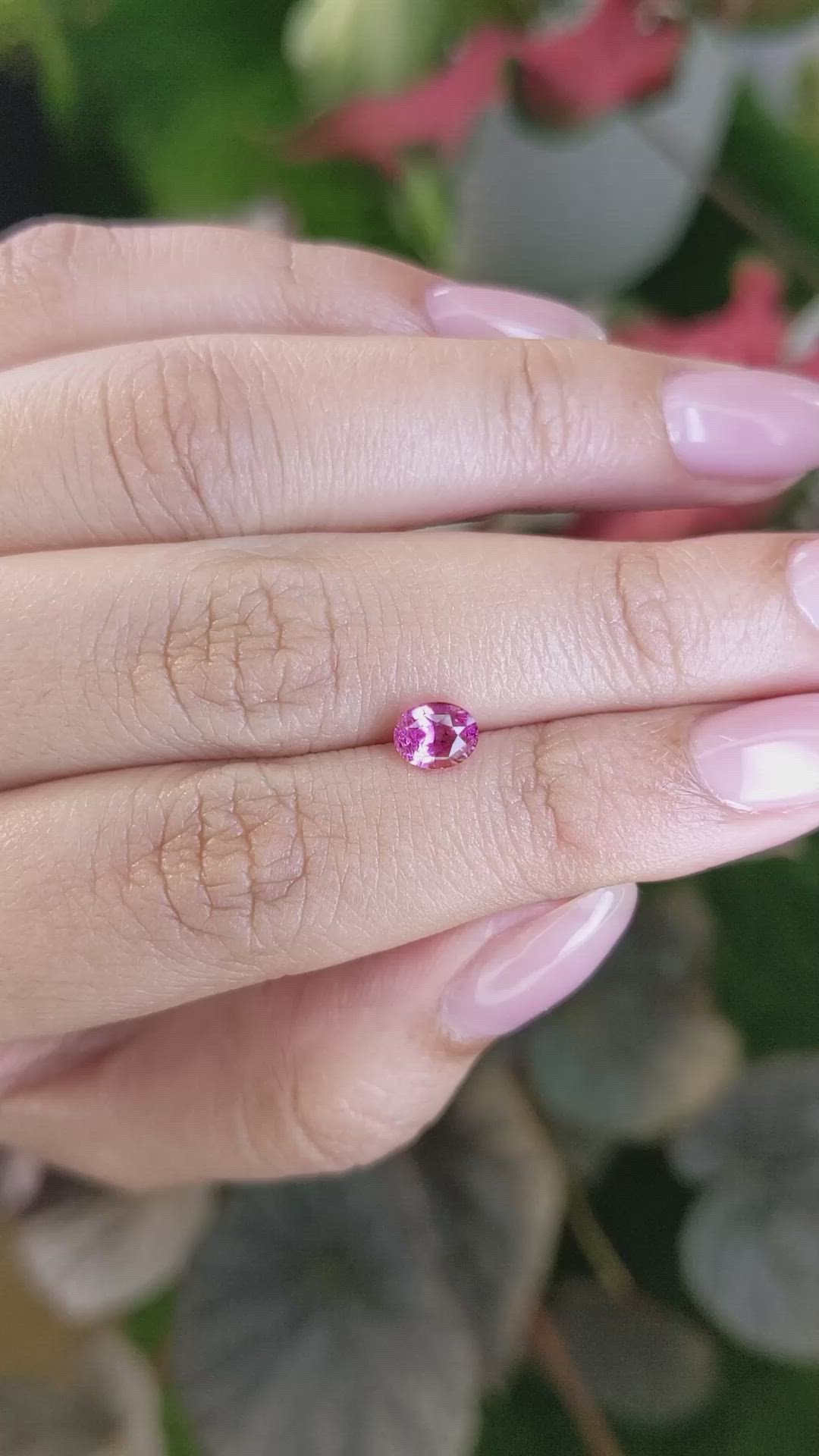 0.99 Ct. Purplish Pink Sapphire from Ceylon (Sri Lanka) Size Video