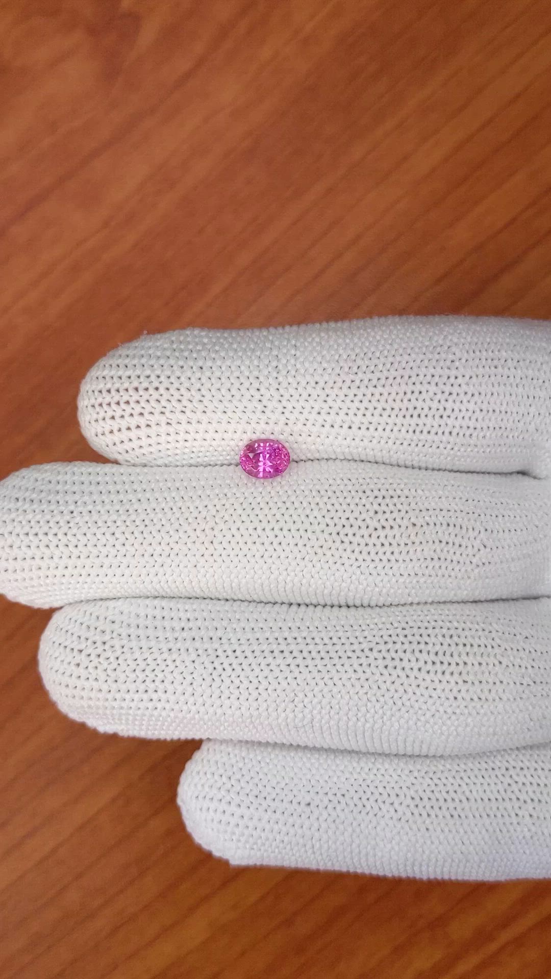 0.99 Ct. Purplish Pink Sapphire from Ceylon (Sri Lanka) Size Video