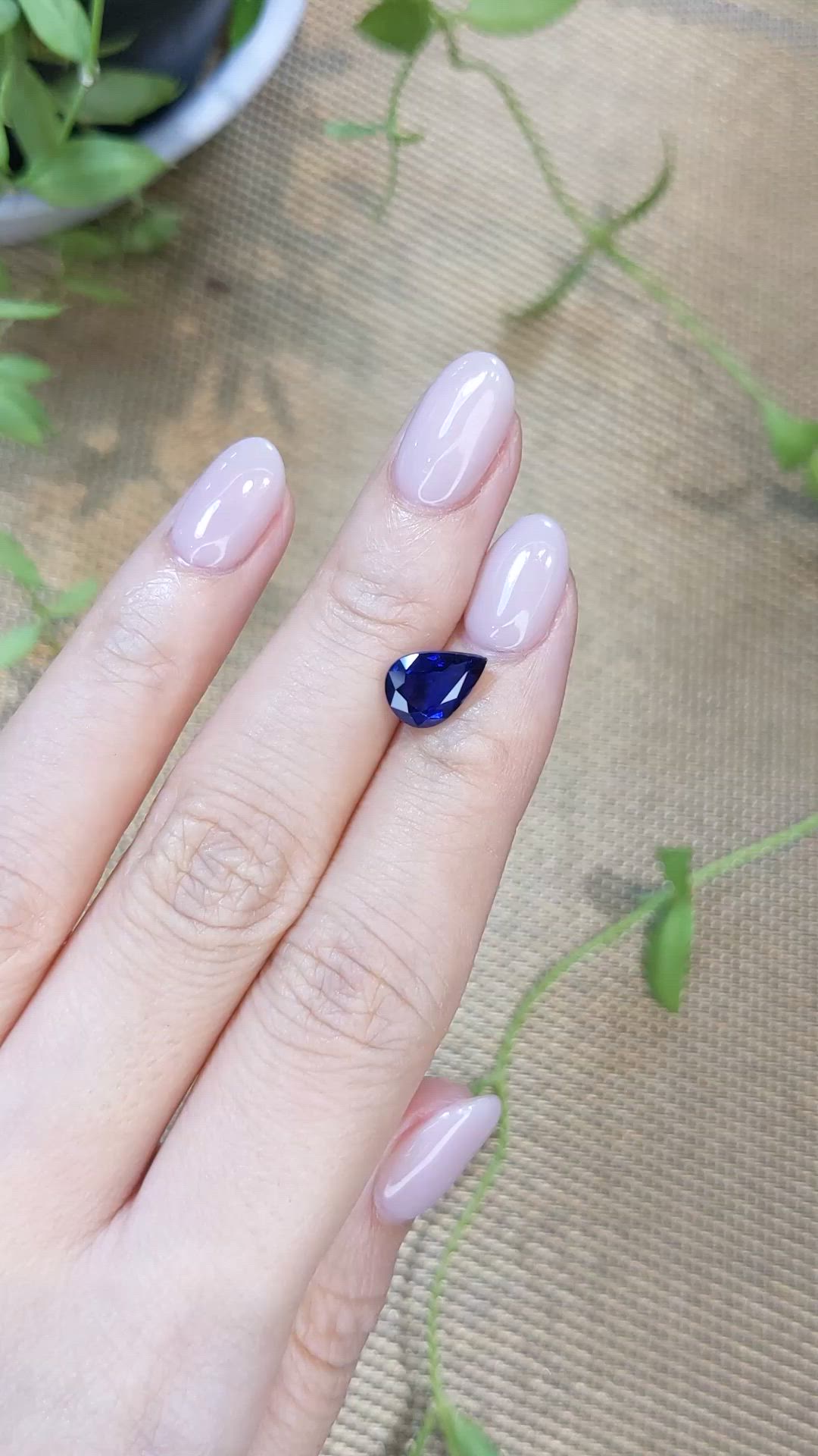 2.63 Ct. Blue Sapphire from Ceylon (Sri Lanka) Size Video