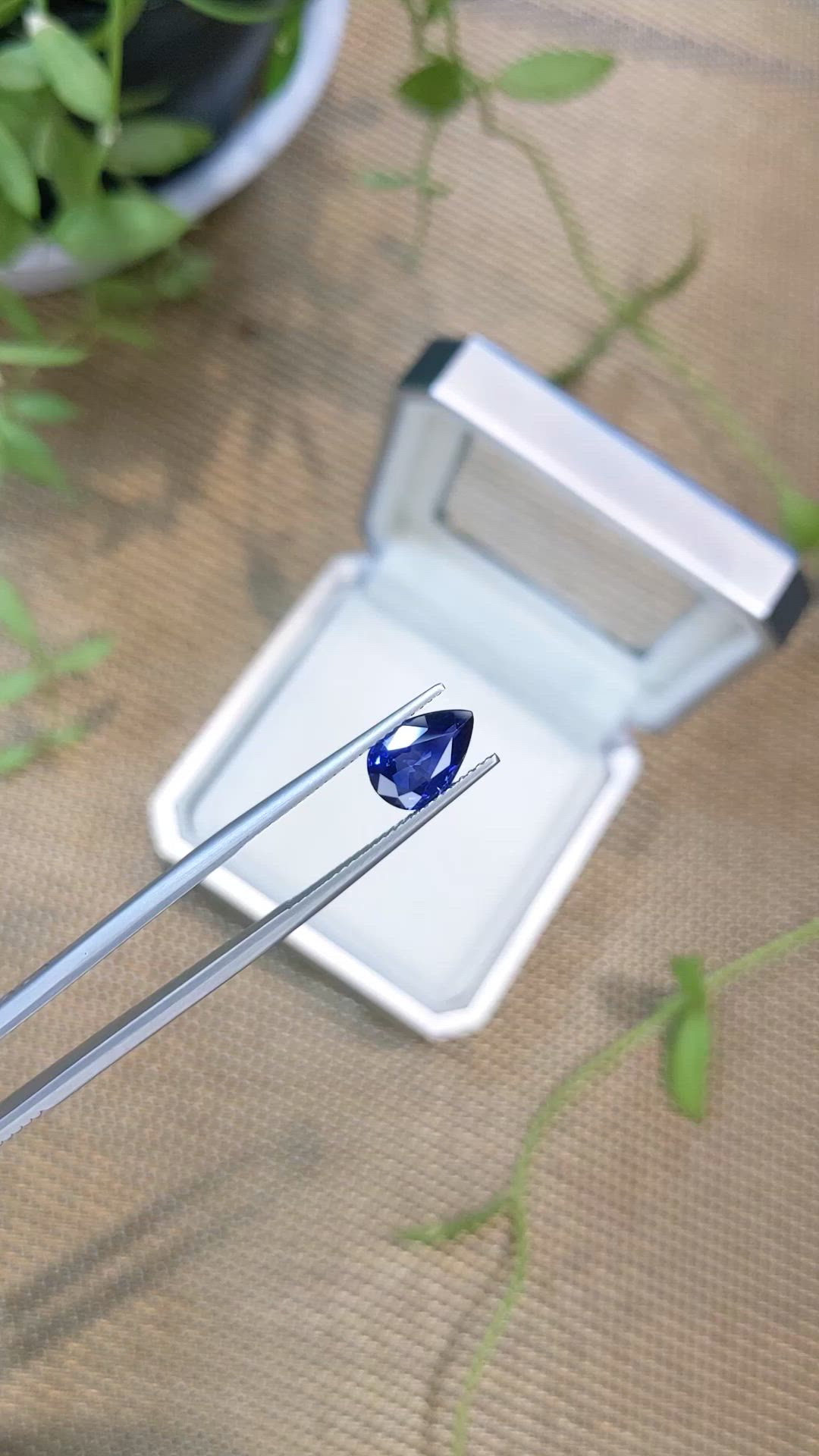 1.87 Ct. Blue Sapphire from Ceylon (Sri Lanka) Size Video