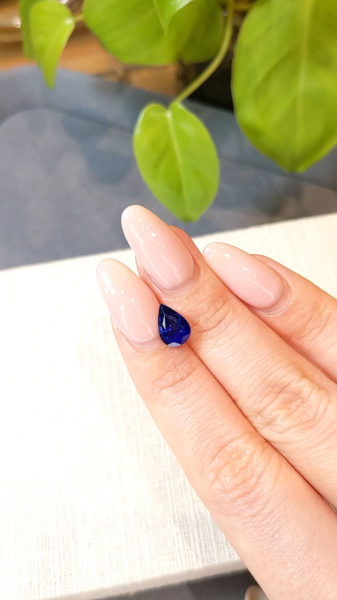 2.23 Ct. Blue Sapphire from Ceylon (Sri Lanka) Size Video