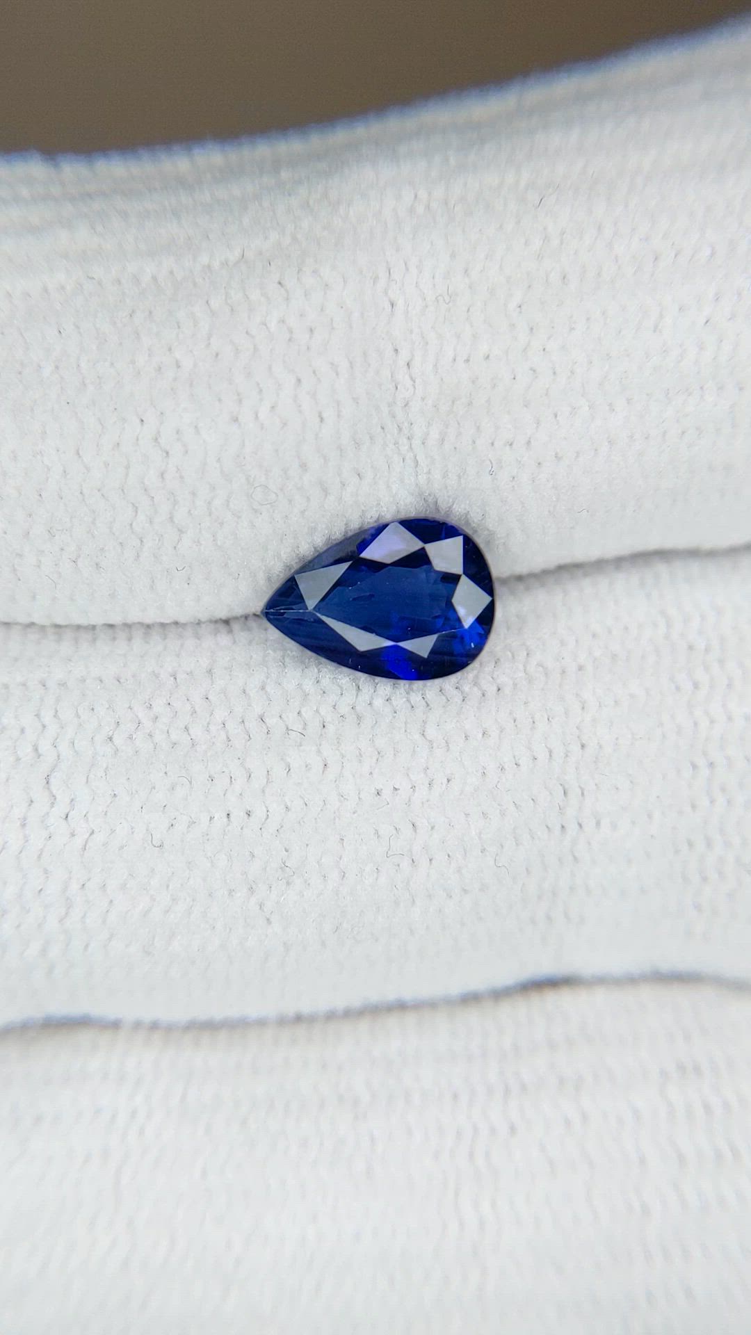 1.74 Ct. Blue Sapphire from Ceylon (Sri Lanka) Size Video