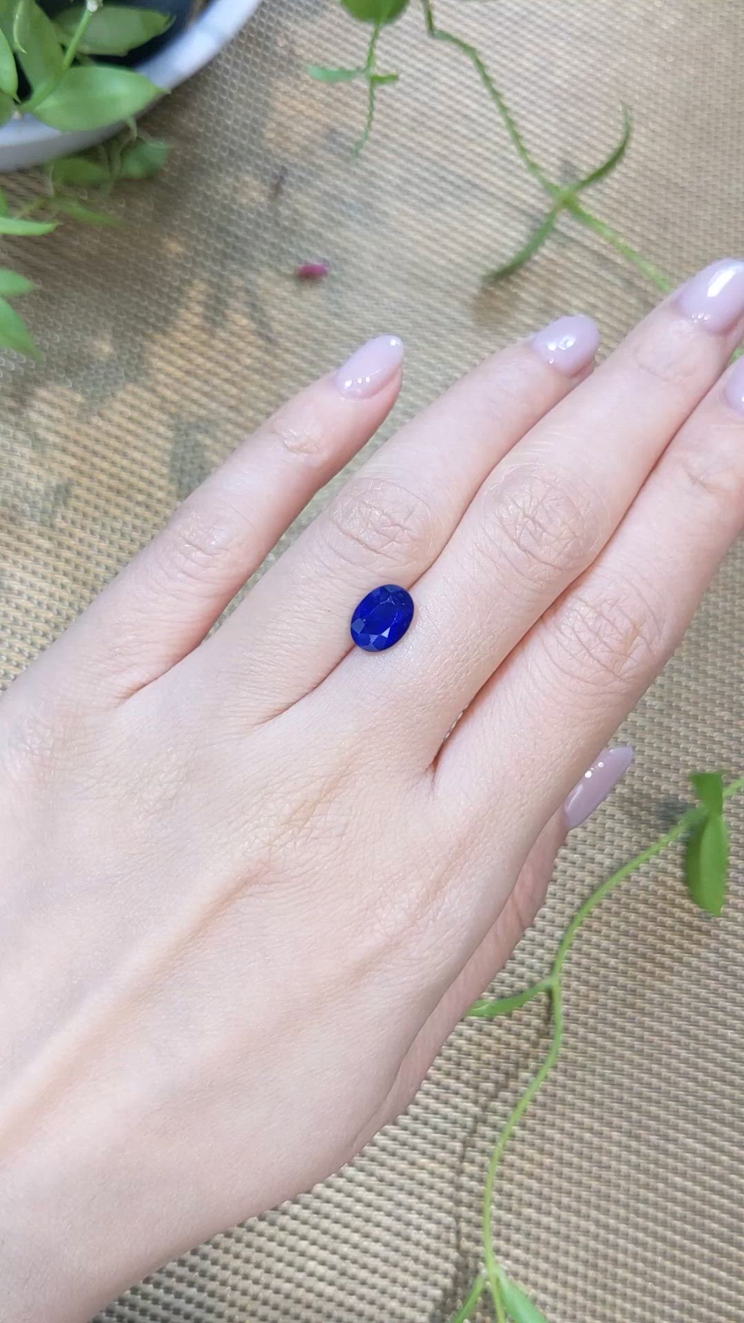 2.41 Ct. Blue Sapphire from Ceylon (Sri Lanka) Size Video