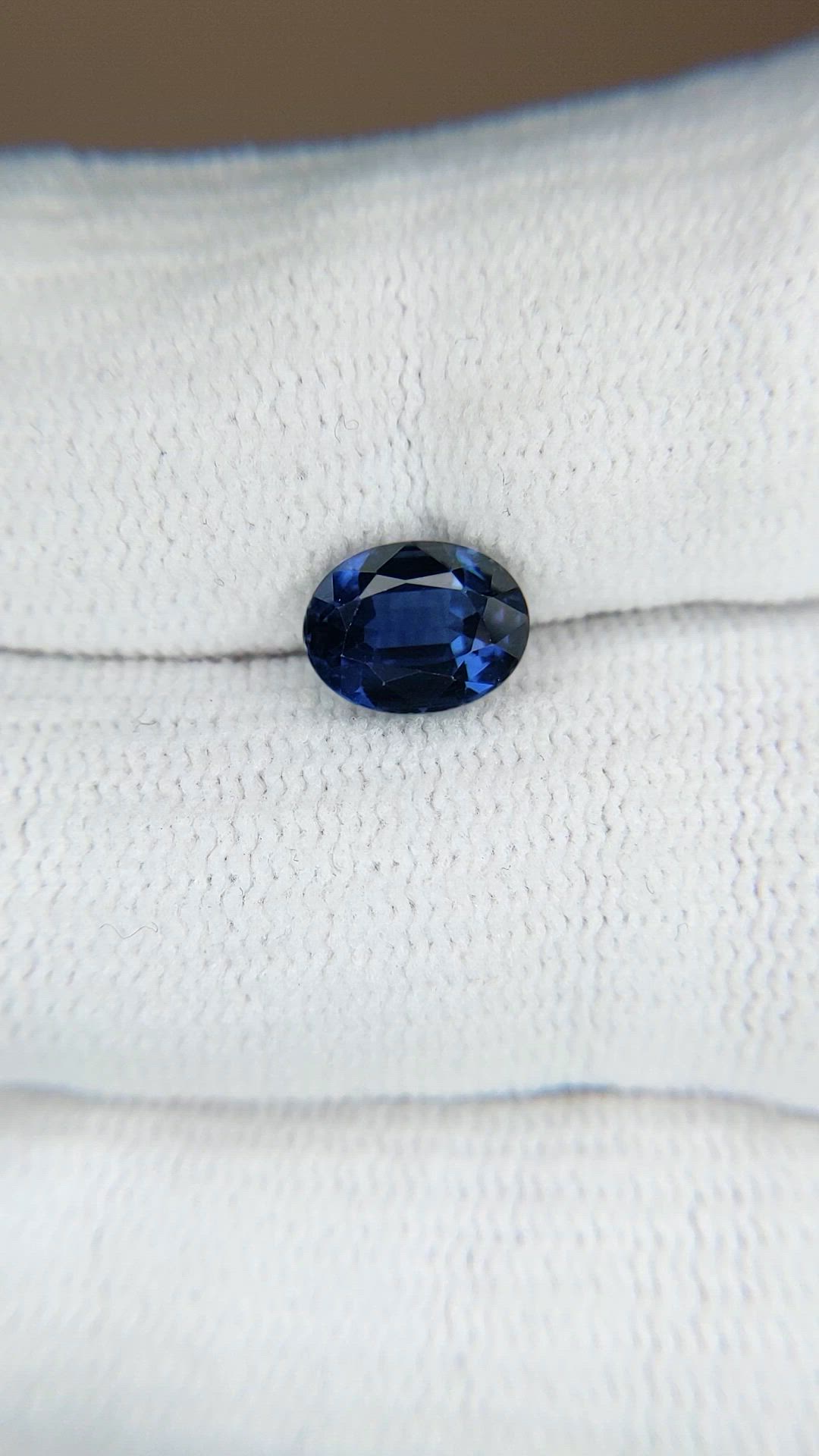 2.08 Ct. Blue Sapphire from Ceylon (Sri Lanka) Size Video