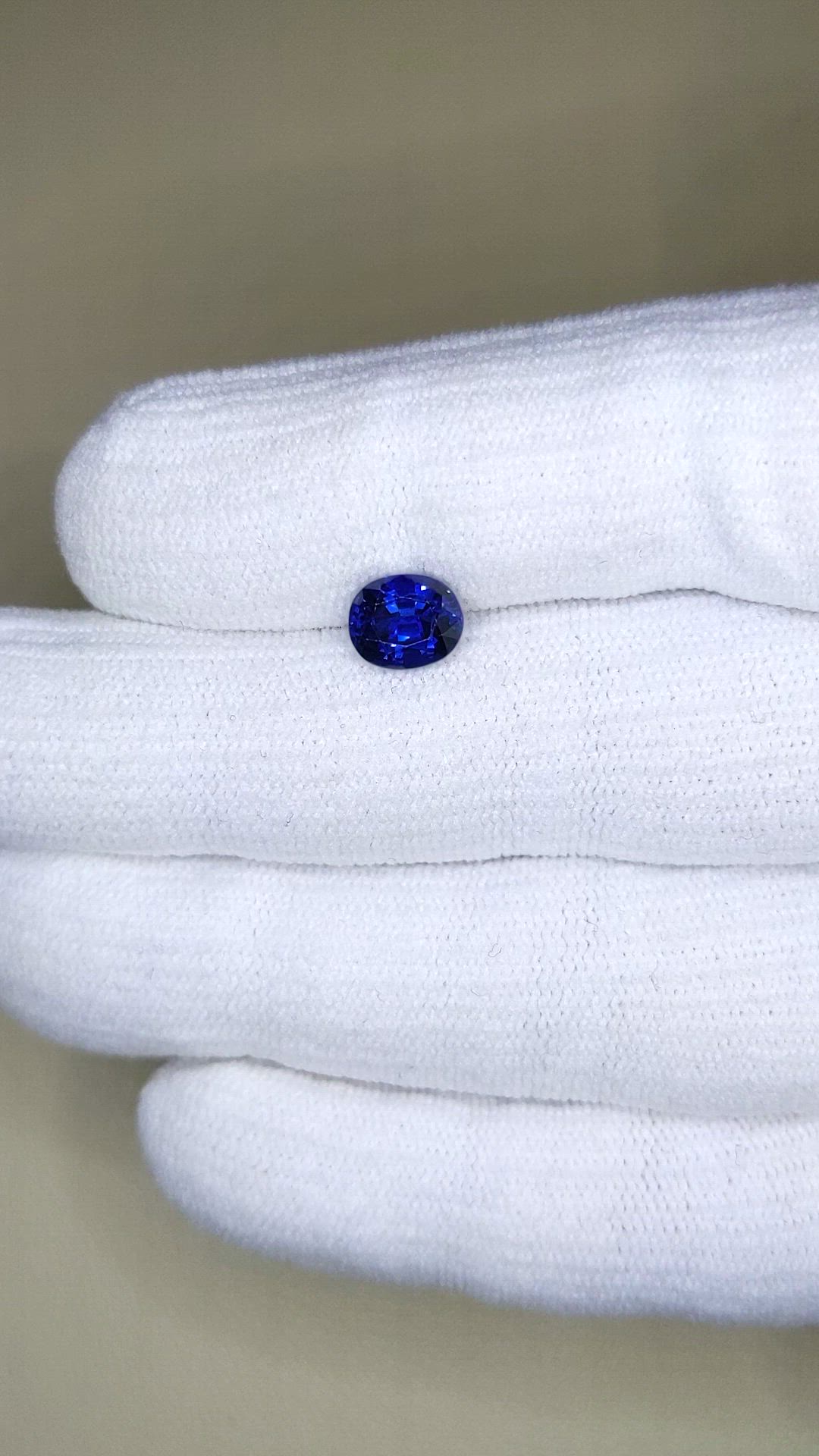 2.04 Ct. Blue Sapphire from Ceylon (Sri Lanka) Size Video