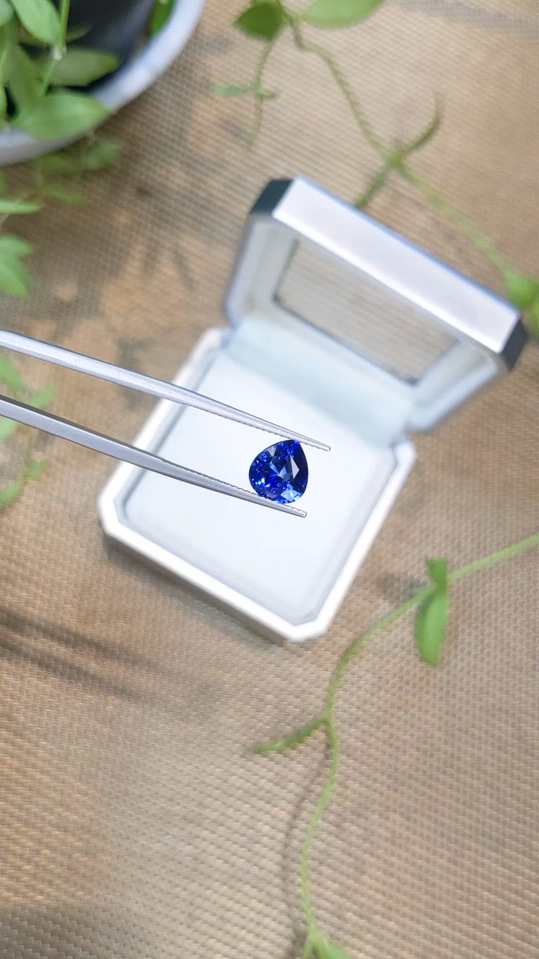 2.55 Ct. Blue Sapphire from Ceylon (Sri Lanka) Size Video