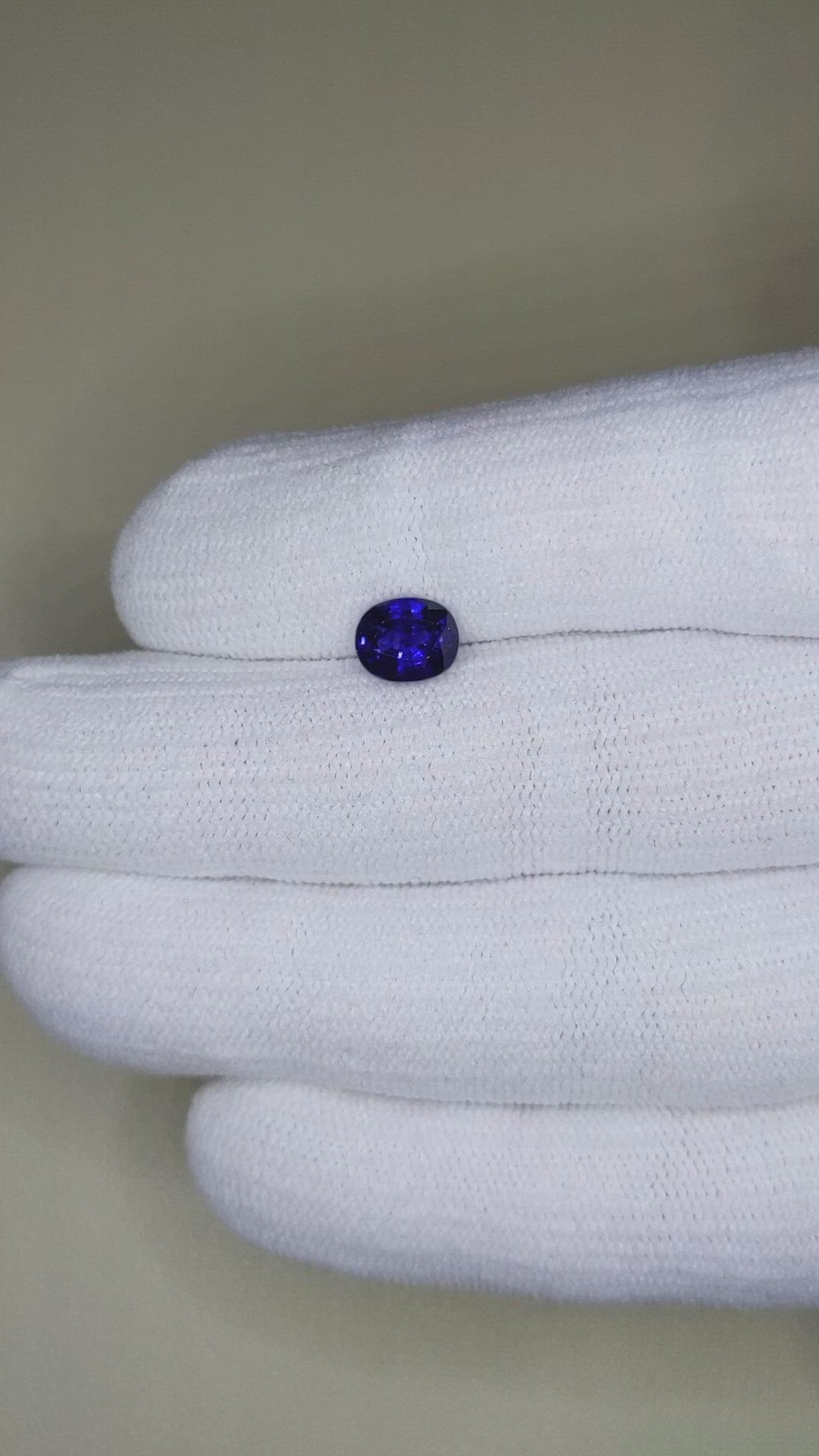 2.06 Ct. Blue Sapphire from Ceylon (Sri Lanka) Size Video