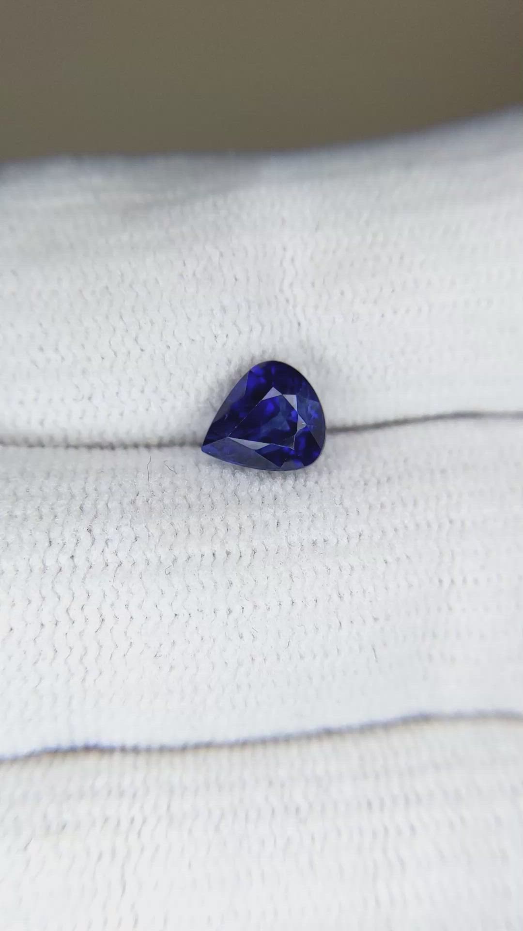 1.74 Ct. Blue Sapphire from Ceylon (Sri Lanka) Size Video