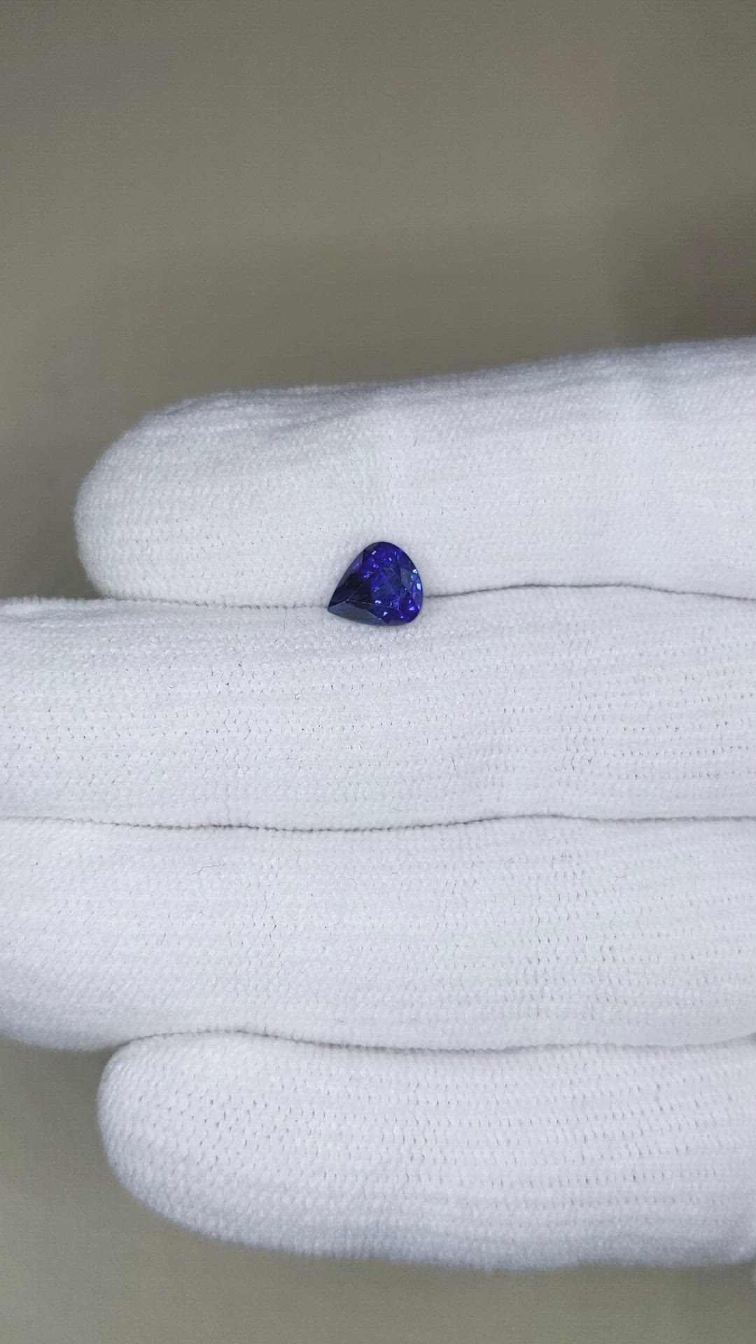 1.74 Ct. Blue Sapphire from Ceylon (Sri Lanka) Size Video