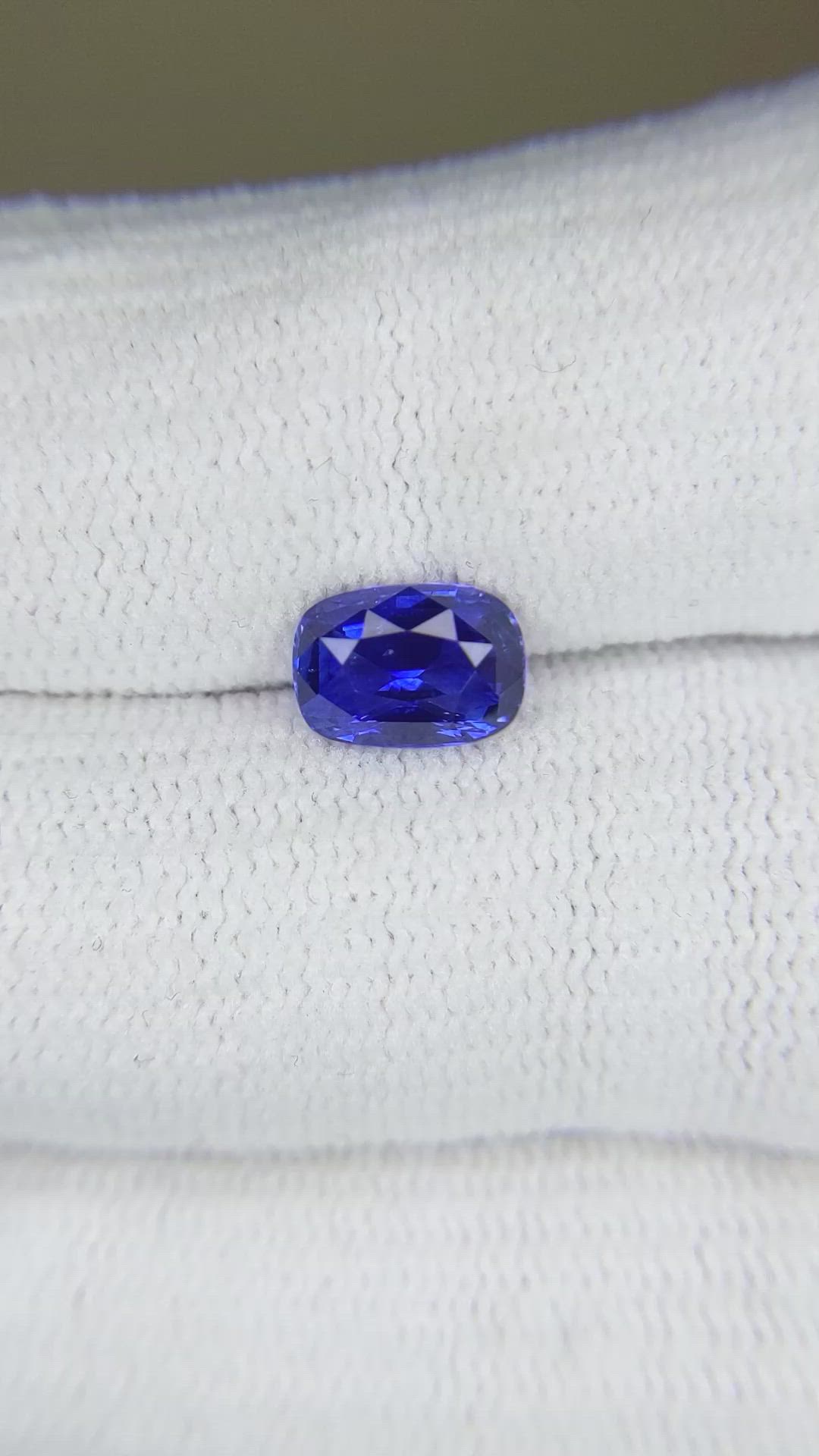 1.91 Ct. Blue Sapphire from Ceylon (Sri Lanka) Size Video