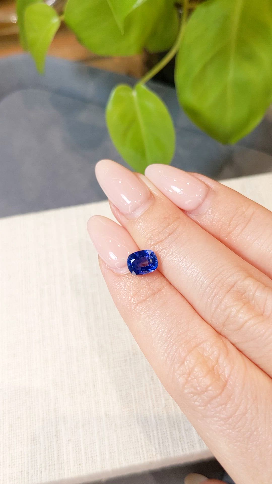 2.12 Ct. Blue Sapphire from Ceylon (Sri Lanka) Size Video