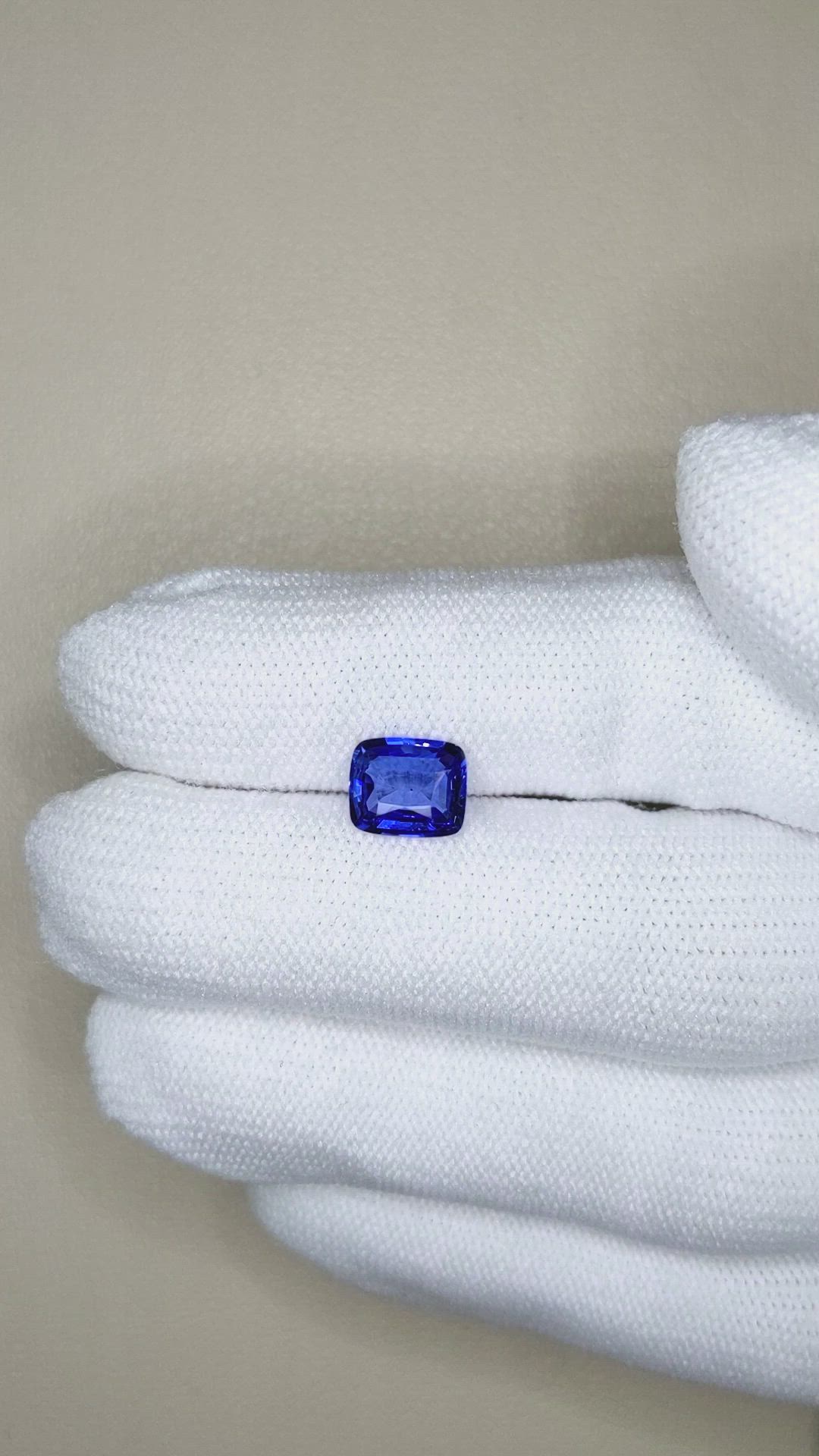 2.06 Ct. Blue Sapphire from Ceylon (Sri Lanka) Size Video