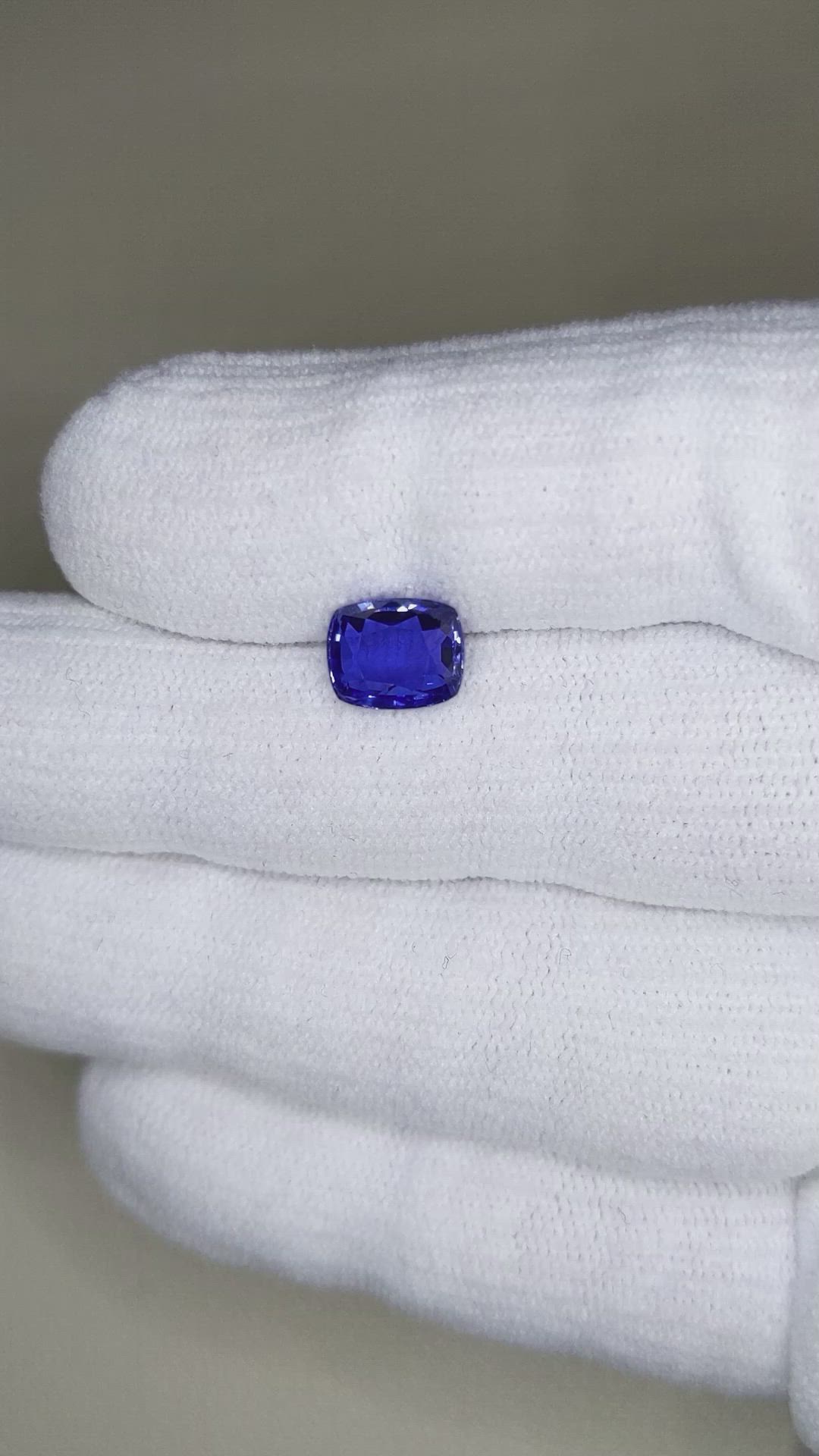 2.41 Ct. Blue Sapphire from Ceylon (Sri Lanka) Size Video