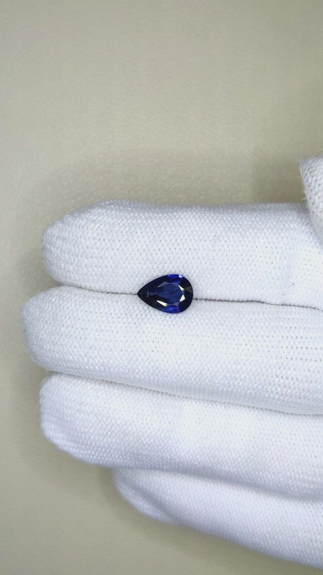 1.54 Ct. Blue Sapphire from Ceylon (Sri Lanka) Size Video
