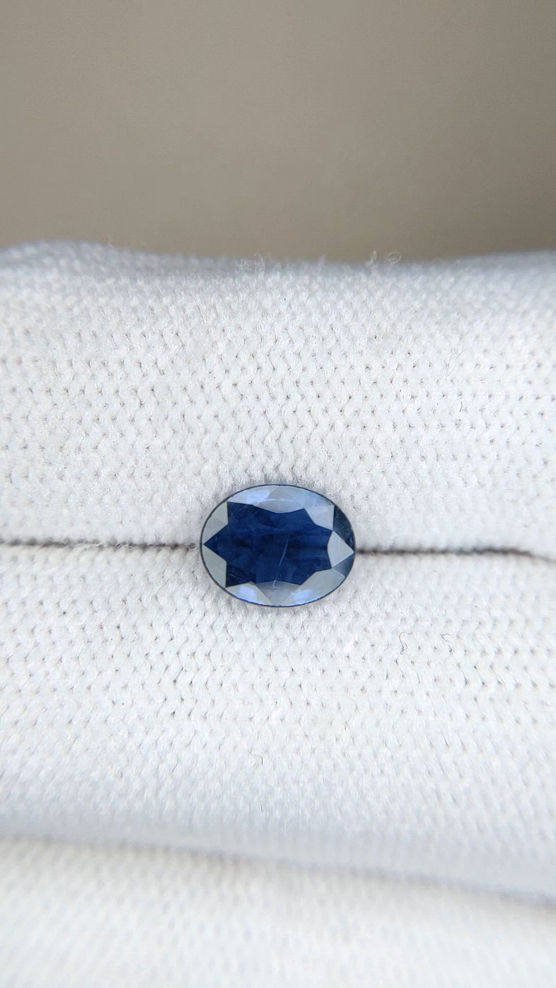 1.28 Ct. Blue Sapphire from Ceylon (Sri Lanka) Size Video