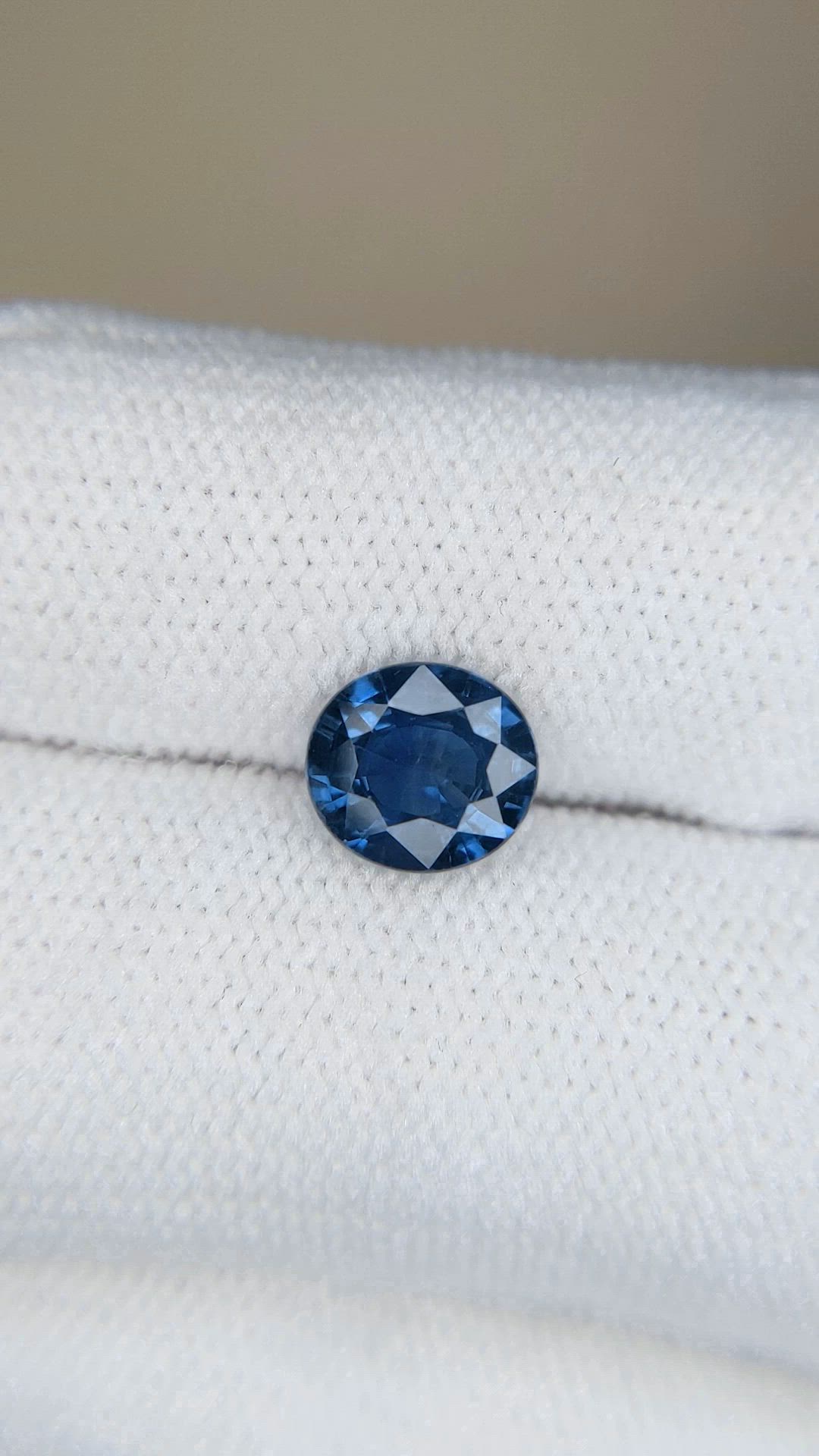 1.66 Ct. Blue Sapphire from Ceylon (Sri Lanka) Size Video