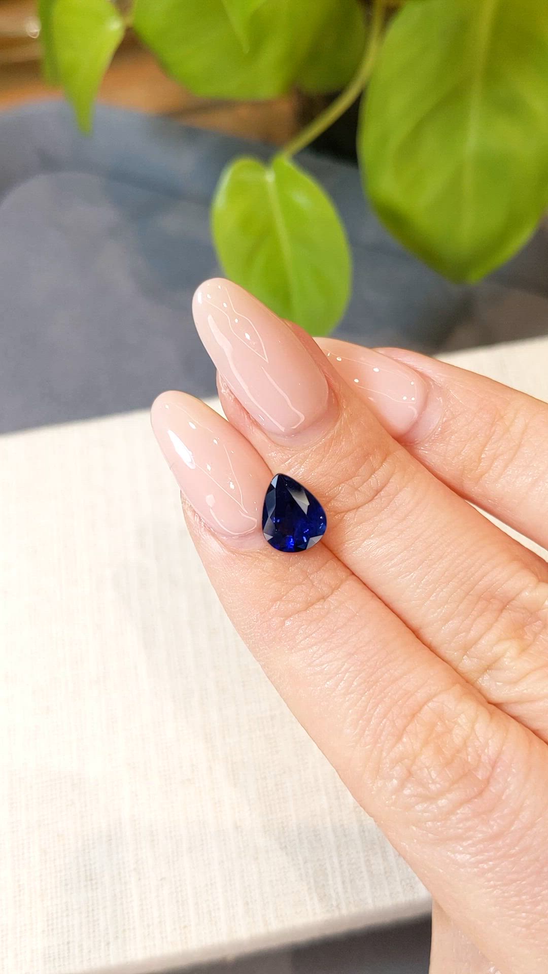 2.26 Ct. Blue Sapphire from Ceylon (Sri Lanka) Size Video