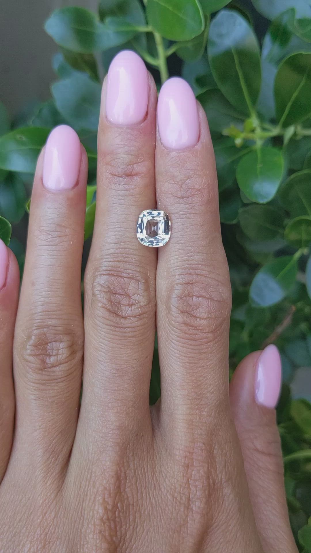 2.65 Ct. White Sapphire from Ceylon (Sri Lanka) Size Video
