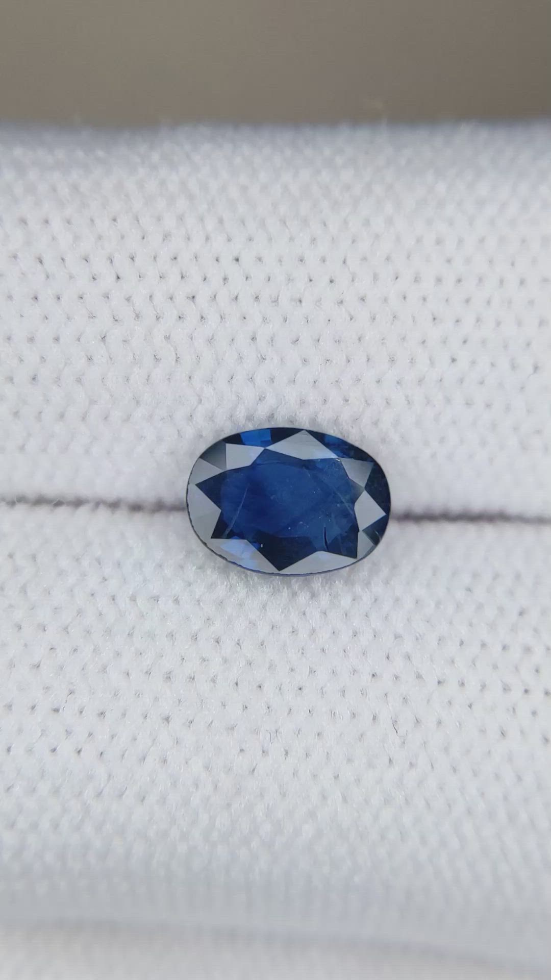 1.19 Ct. Blue Sapphire from Ceylon (Sri Lanka) Size Video