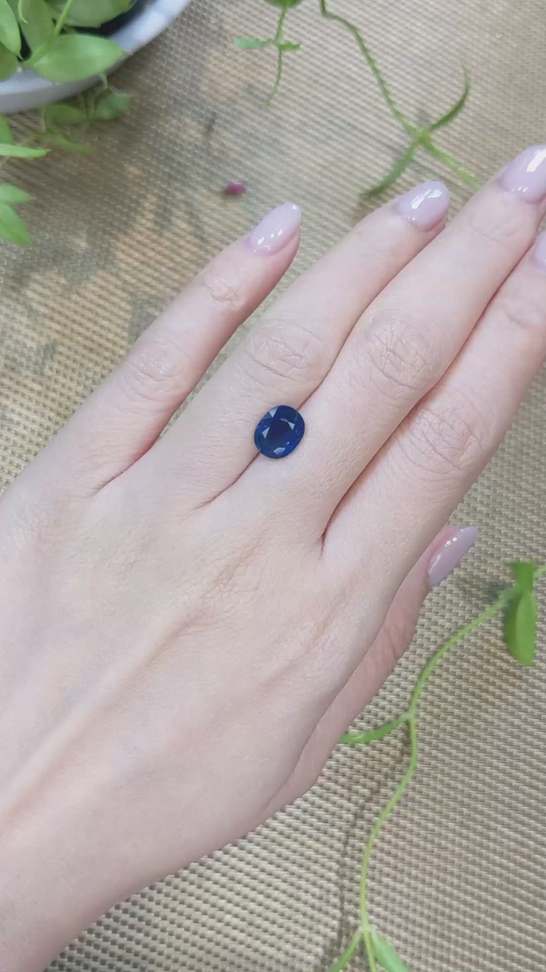 2.67 Ct. Blue Sapphire from Ceylon (Sri Lanka) Size Video