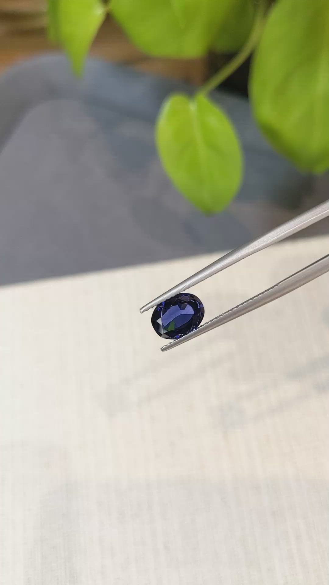 1.78 Ct. Blue Sapphire from Ceylon (Sri Lanka) Size Video