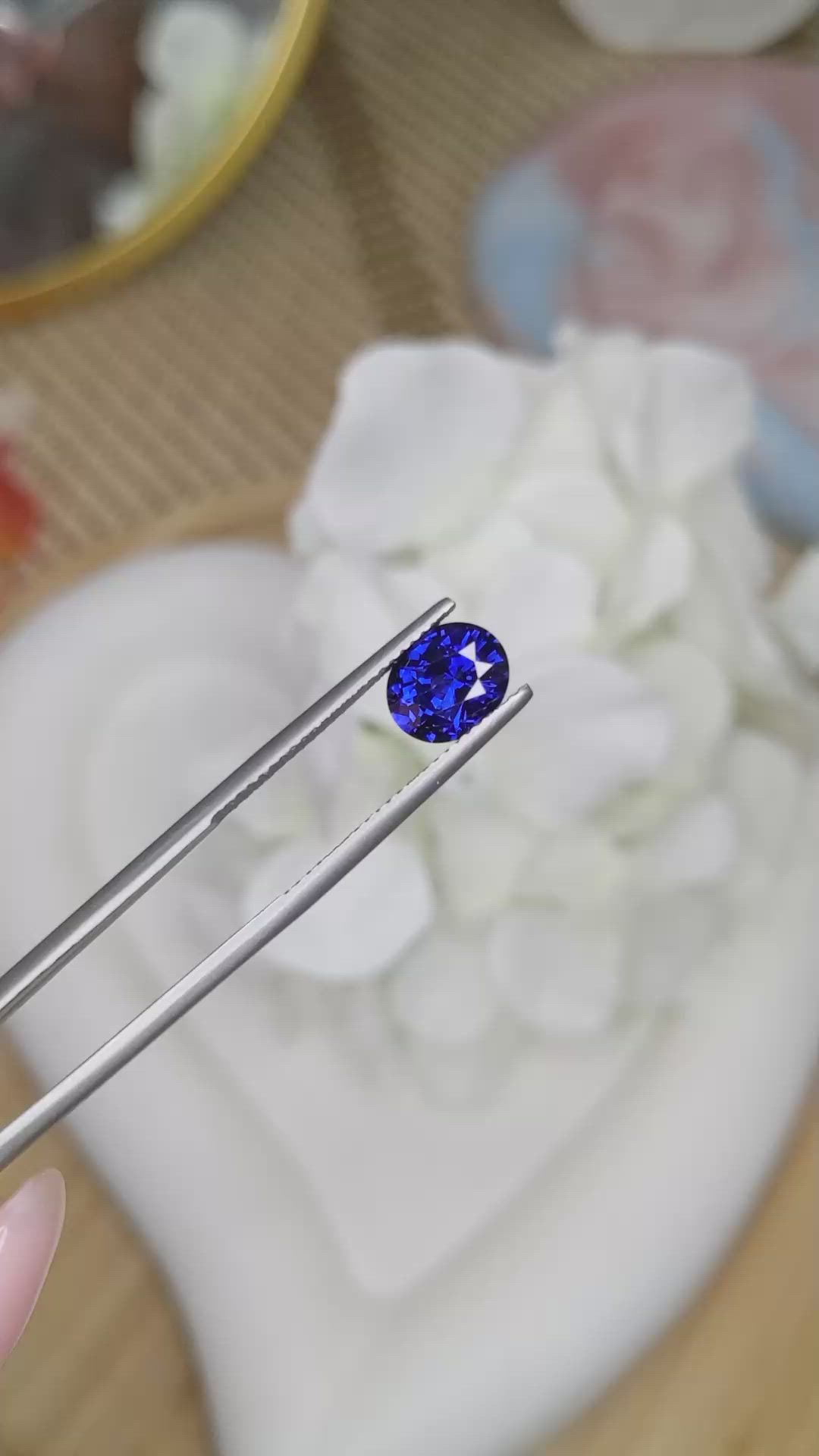 2.06 Ct. Blue Sapphire from Ceylon (Sri Lanka) Size Video