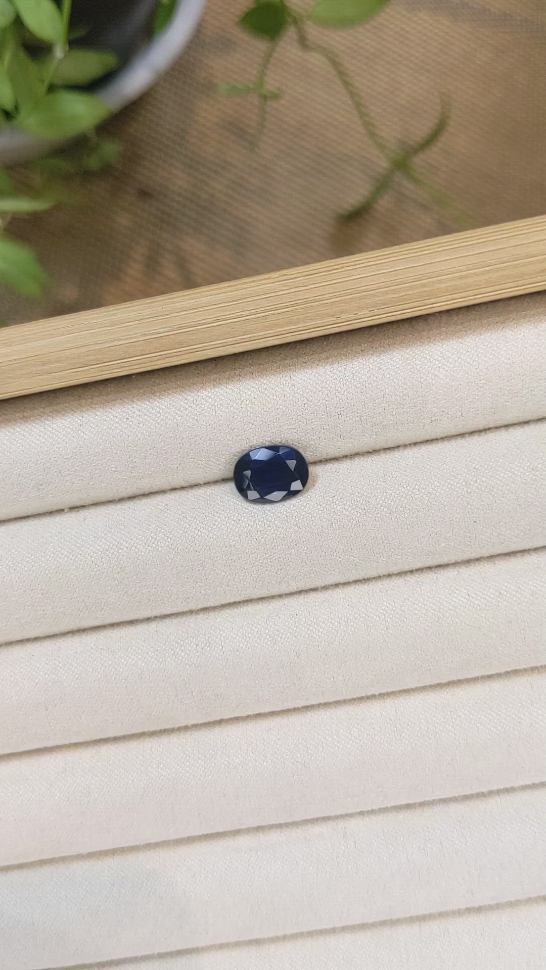 2.17 Ct. Blue Sapphire from Ceylon (Sri Lanka) Size Video