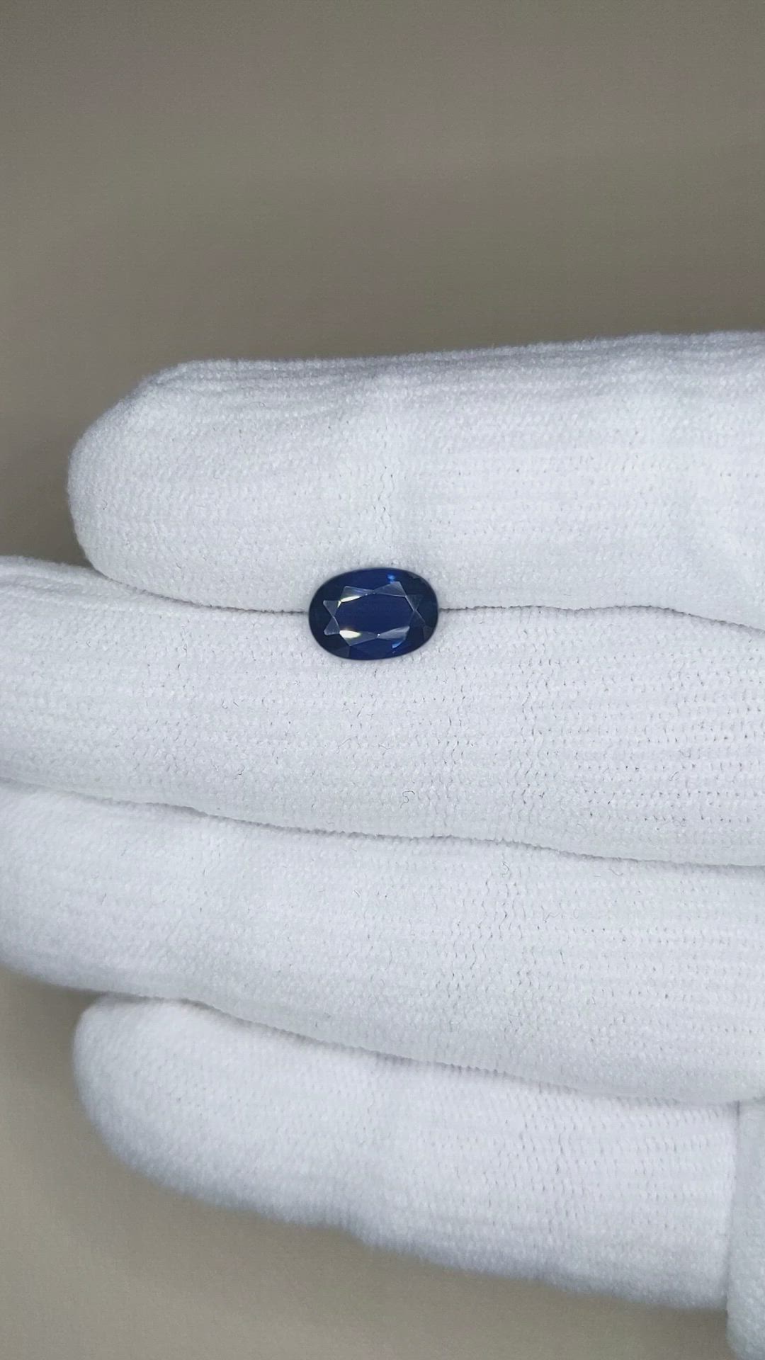 1.87 Ct. Blue Sapphire from Ceylon (Sri Lanka) Size Video