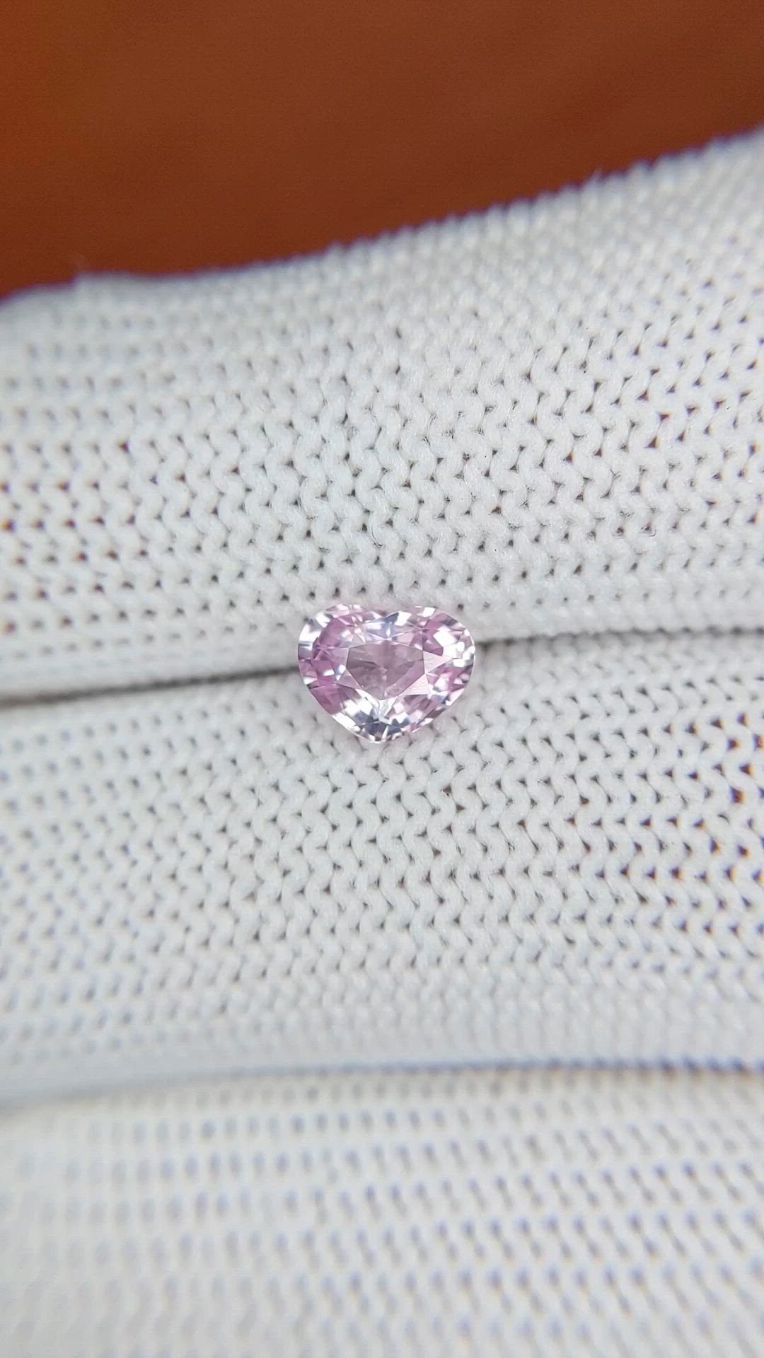 1.06 Ct. Pink Sapphire from Ceylon (Sri Lanka) Size Video
