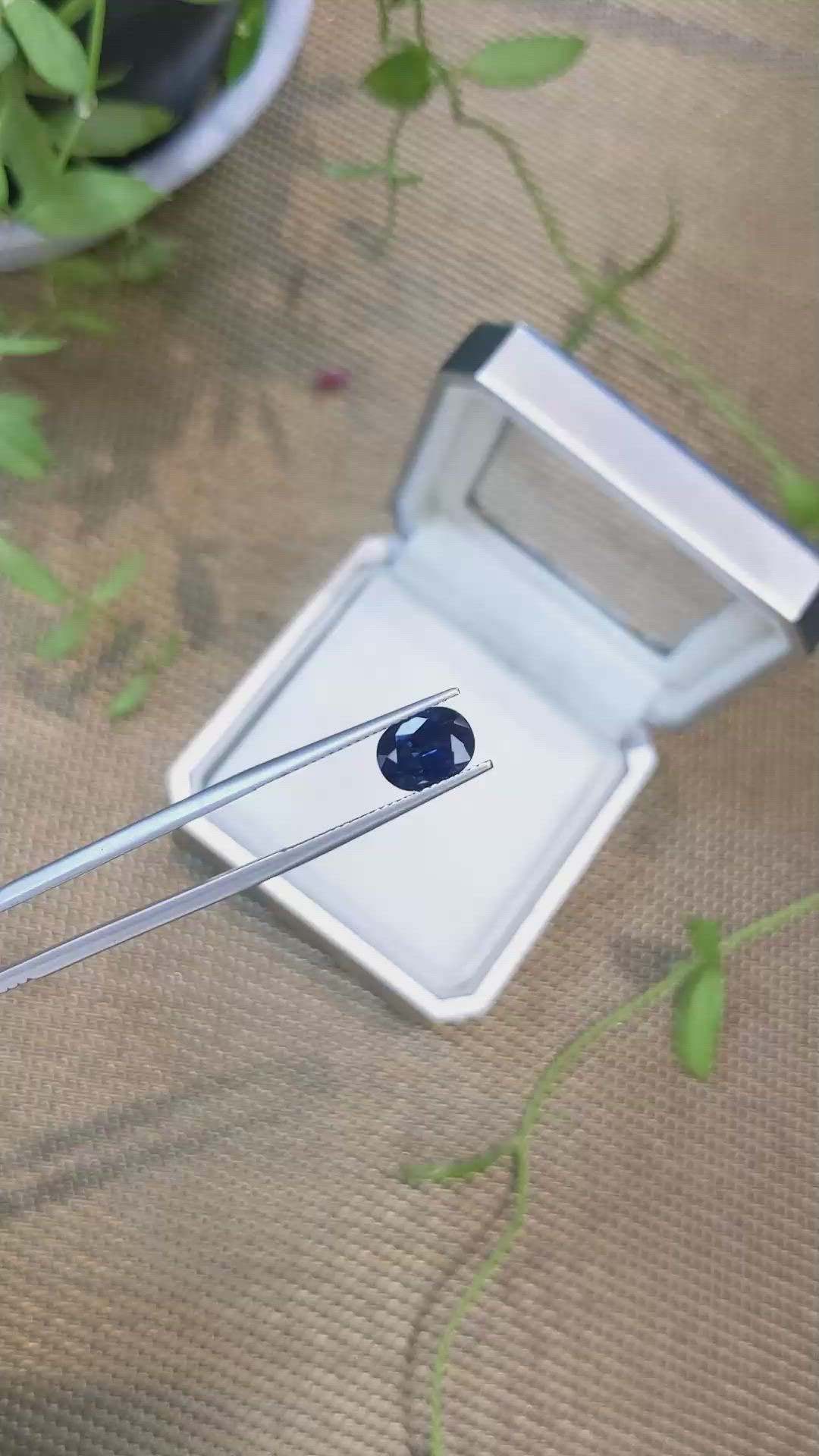 2.14 Ct. Blue Sapphire from Ceylon (Sri Lanka) Size Video