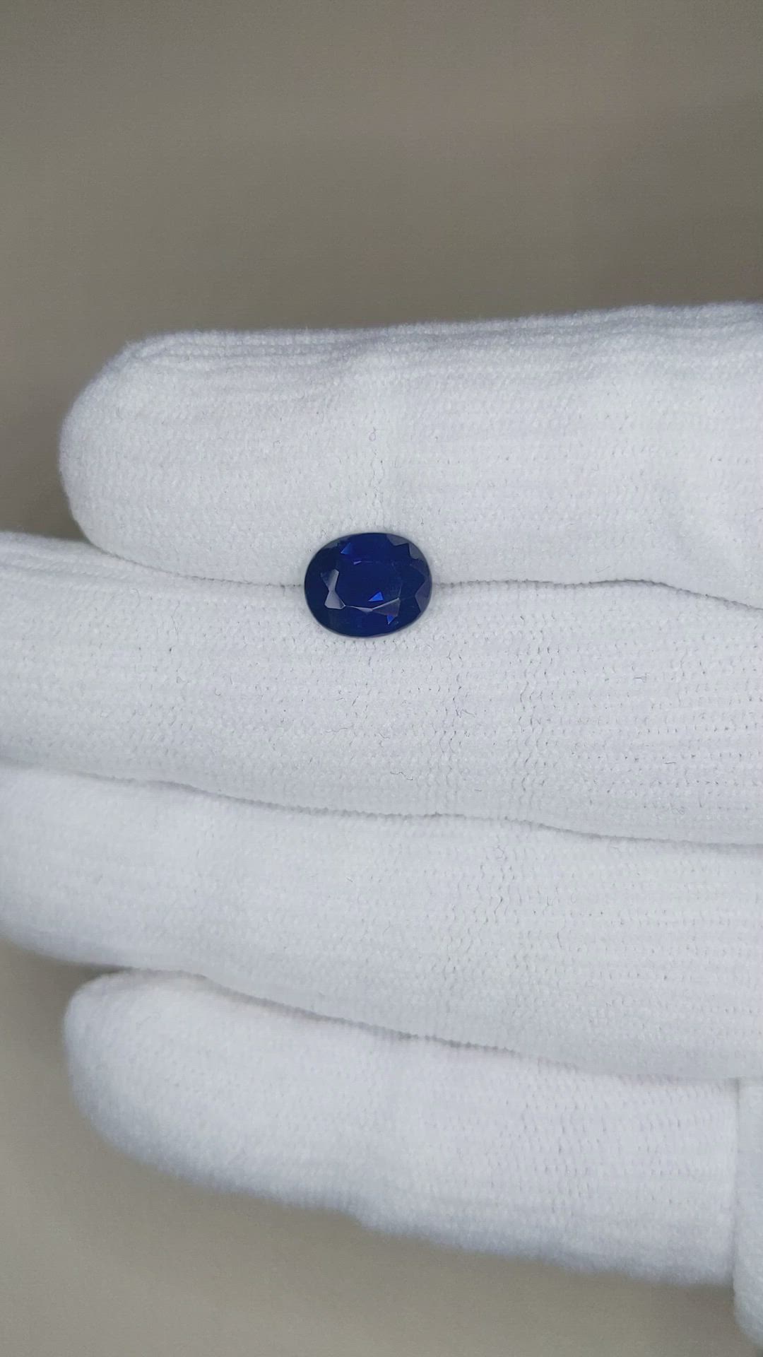 2.46 Ct. Blue Sapphire from Ceylon (Sri Lanka) Size Video